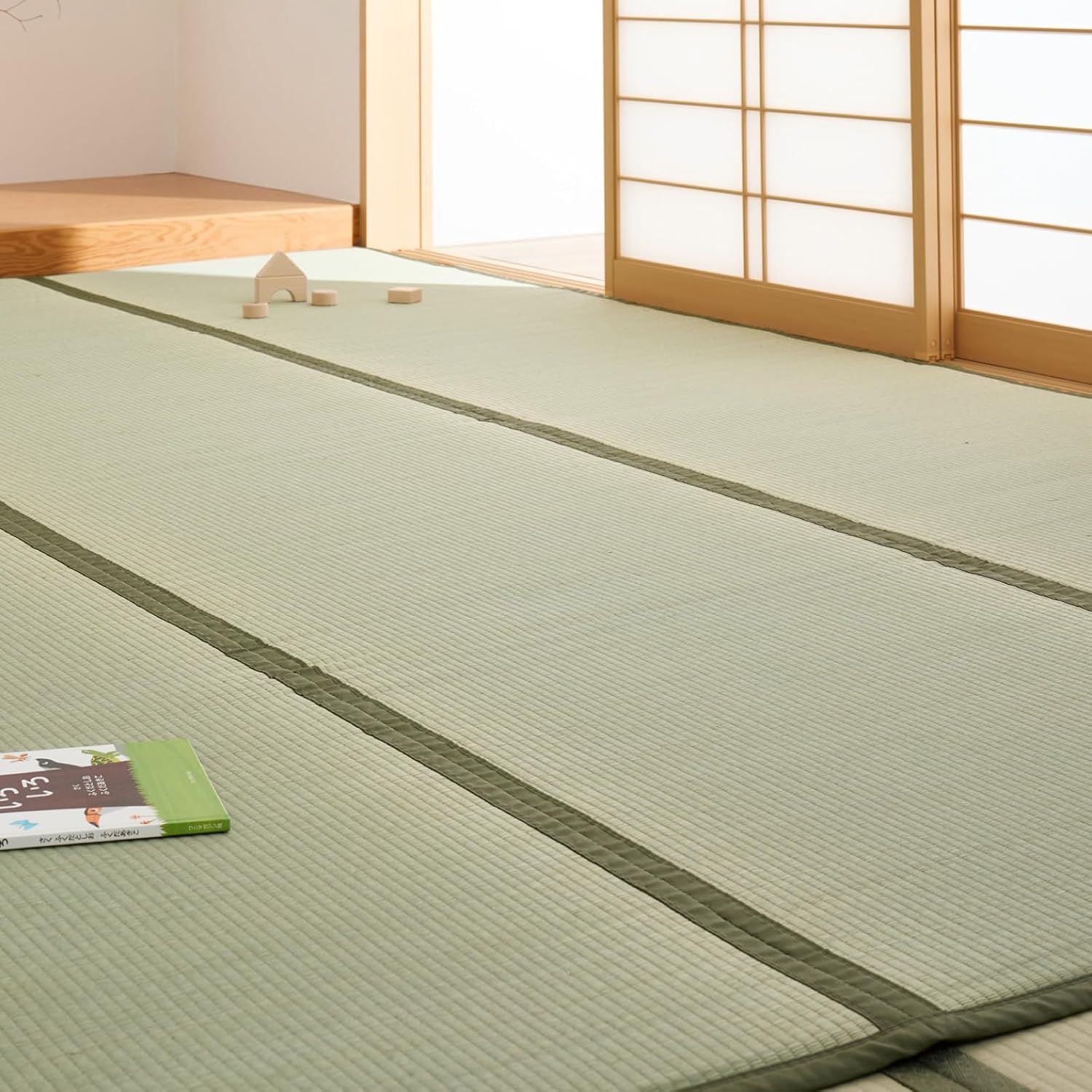 レア】アーバンリゾート 花柄 ルームマット ラグ ギャル ブラック レア】アーバンリゾート 花柄 ルームマット ラグ ギャル ブラック