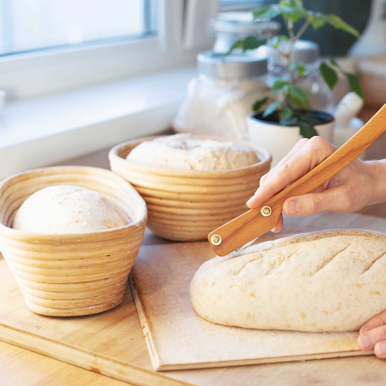 Nuanchu 4 Stück Gärkorb 22,9 cm runder Brotgärkorb 25,4 cm ovaler Rattan-Brotkorb Backschale für Sauerteig, Brot, Backen, Heimbäcker