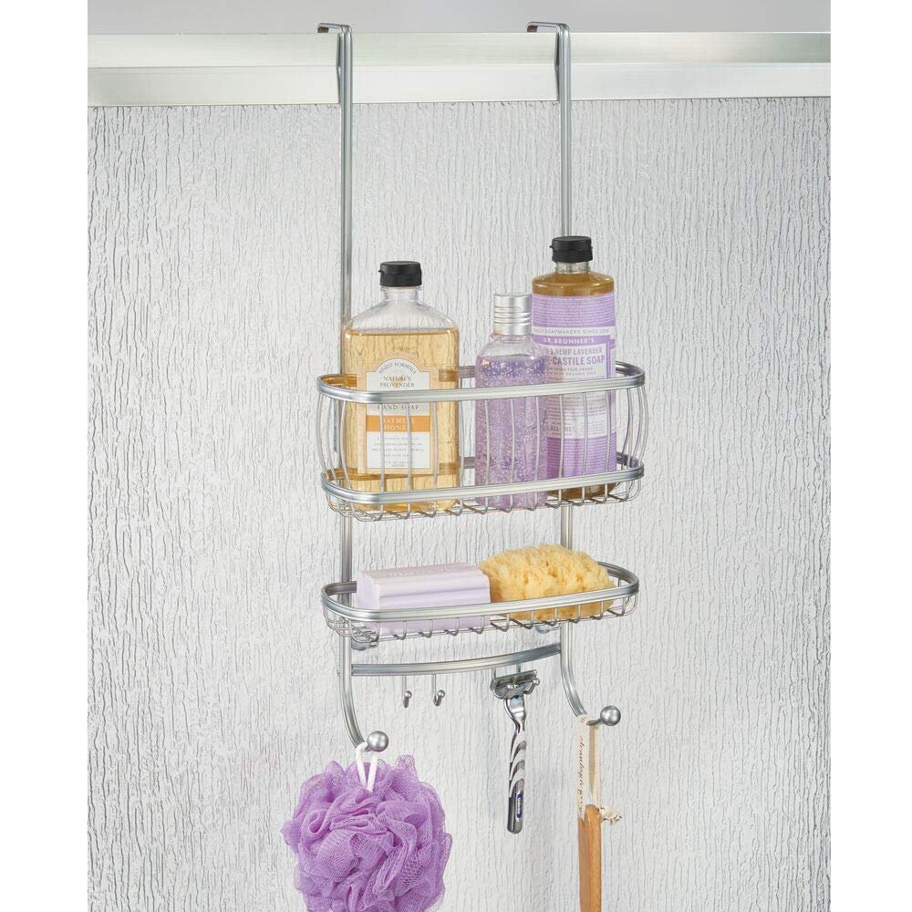 mDesign Rangement de Douche Suspendu à la Porte de la Douche – étagère de Douche Pratique – avec ventouses et 4 Crochets – Accessoire de Rangement Salle de Bain – argenté