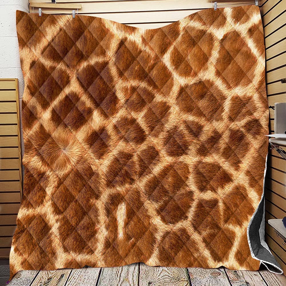 FANSU Bedspread Quilt Single Double Super King Bed Size, Quilted Bed Cover Sofa Blanket Throw Lightweight Decorative Coverlet Animal Printed Microfiber Bed Sheet (Giraffe pattern,130 * 150cm)