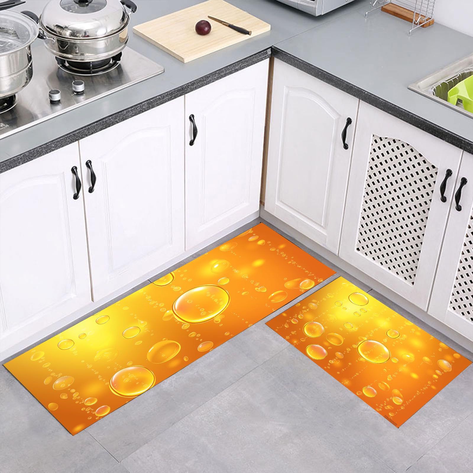 Paillasson de bain orange et tapis de cuisine pour cuisinette