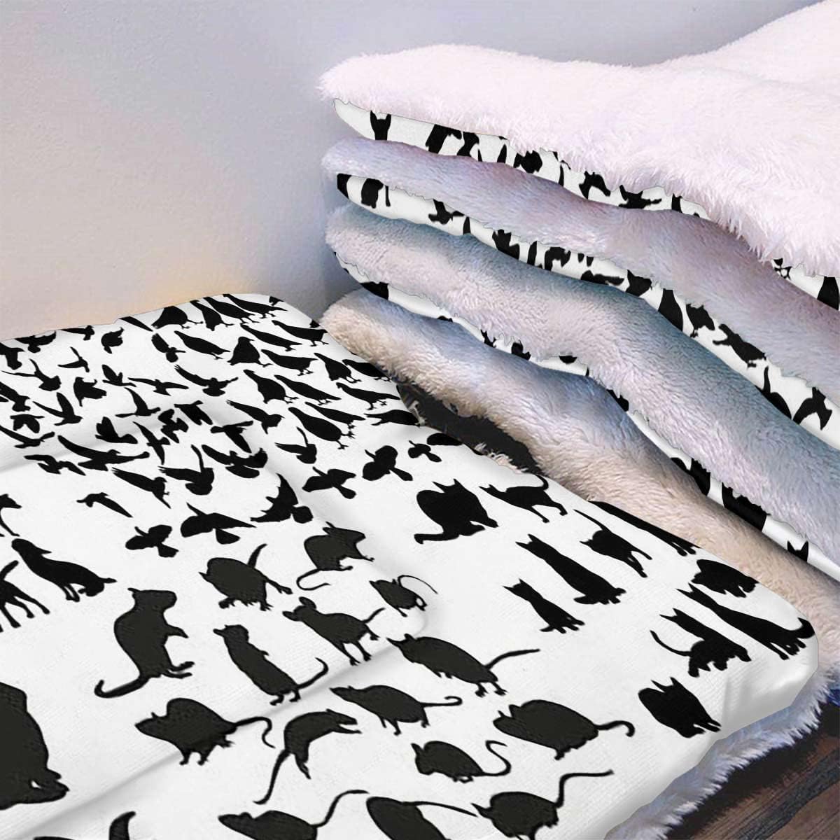 review Black White Thermal Pet Mat Bed Liner Animals Silhouettes Different Large Dog Bed Pad Pets Sleeping Bed Soft Warm Fluffy Kennel Pad Best Friends 18