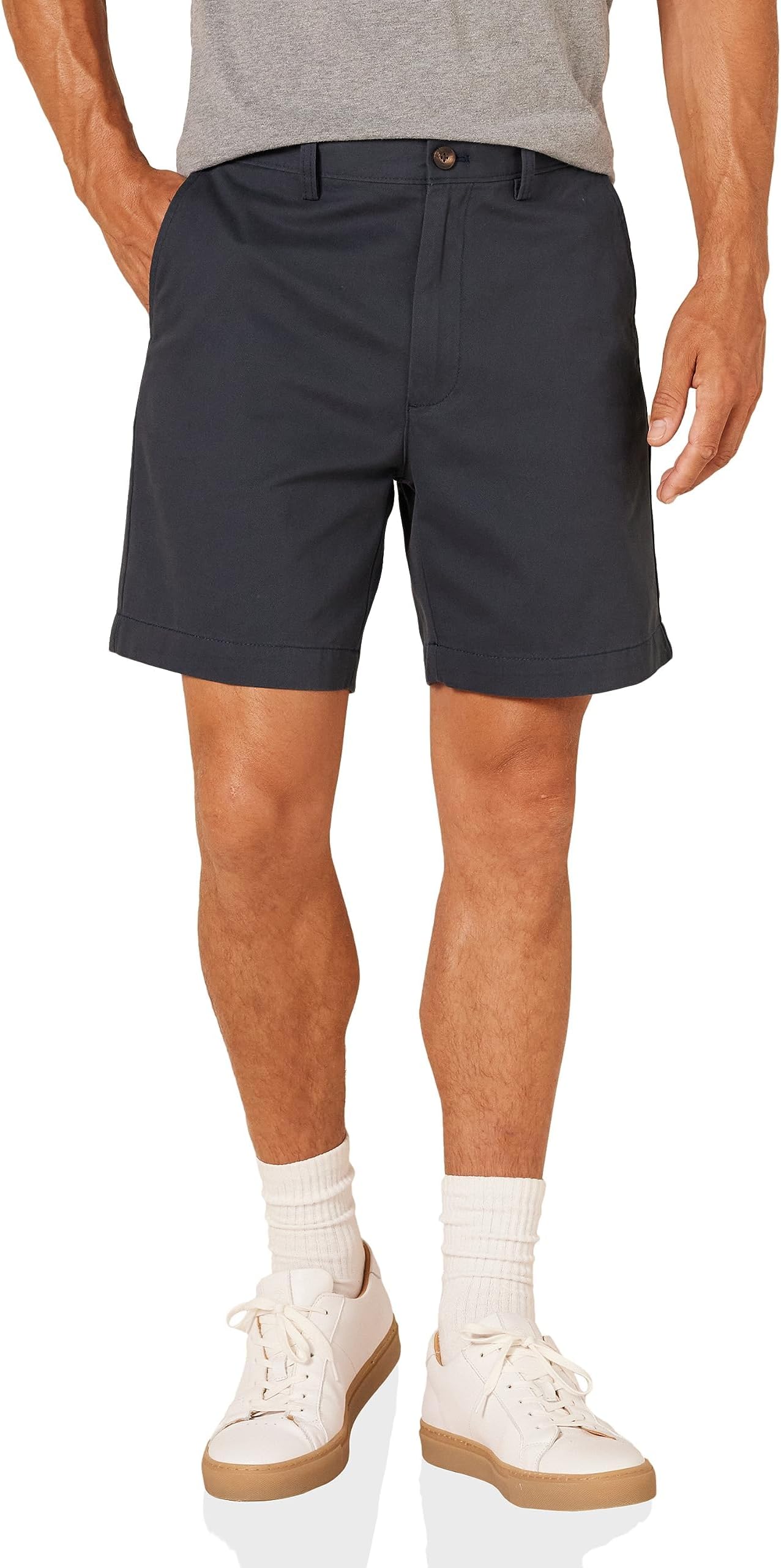 Men's Classic-Fit 7โ (18 cm) Chino Shorts