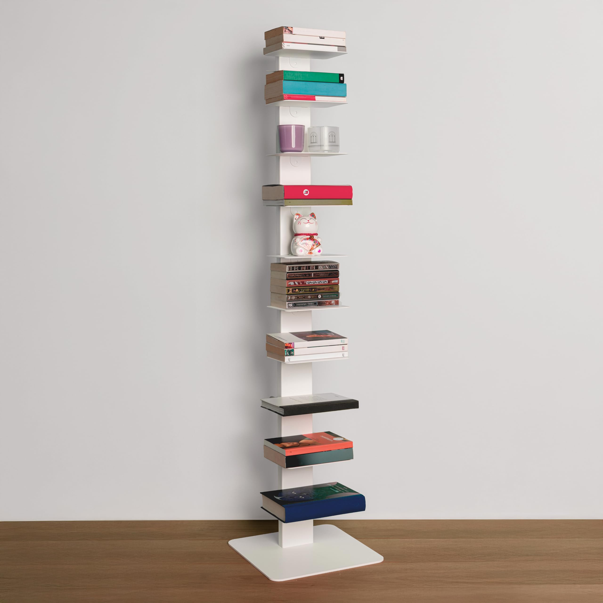 STEELNOVO | Beatrice, Libreria Verticale Salvaspazio con 10 Ripiani, Altezza 150 cm, Libreria a Colonna in Acciaio Verniciato Moderna, Scaffale da Terra Colore Bianco, Soggiorno, Studio, Made In Italy