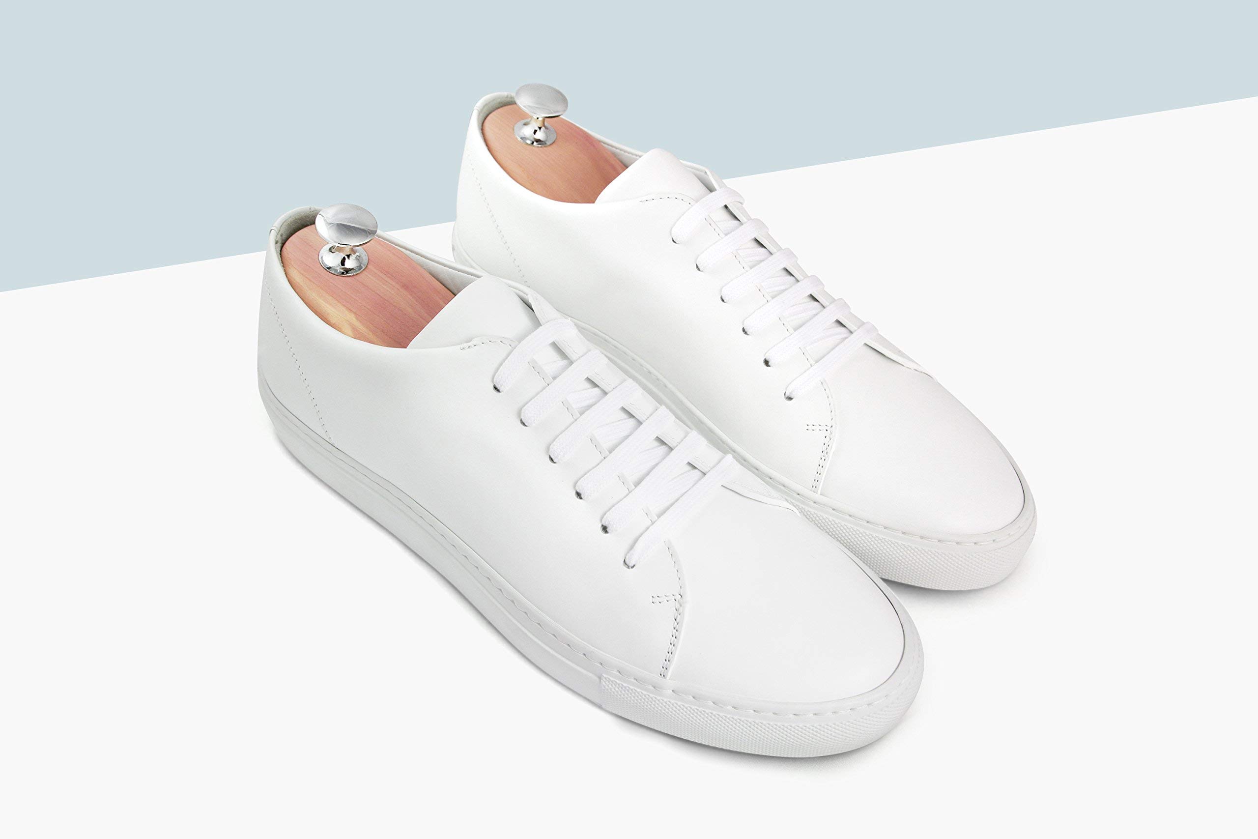 Schlesinger – 4 Paar Premium Herren Schuhspanner aus edlem Zedernholz für Lederschuhe und Sneaker. Modell König. Größe 39 – 48 in Silber oder Gold.