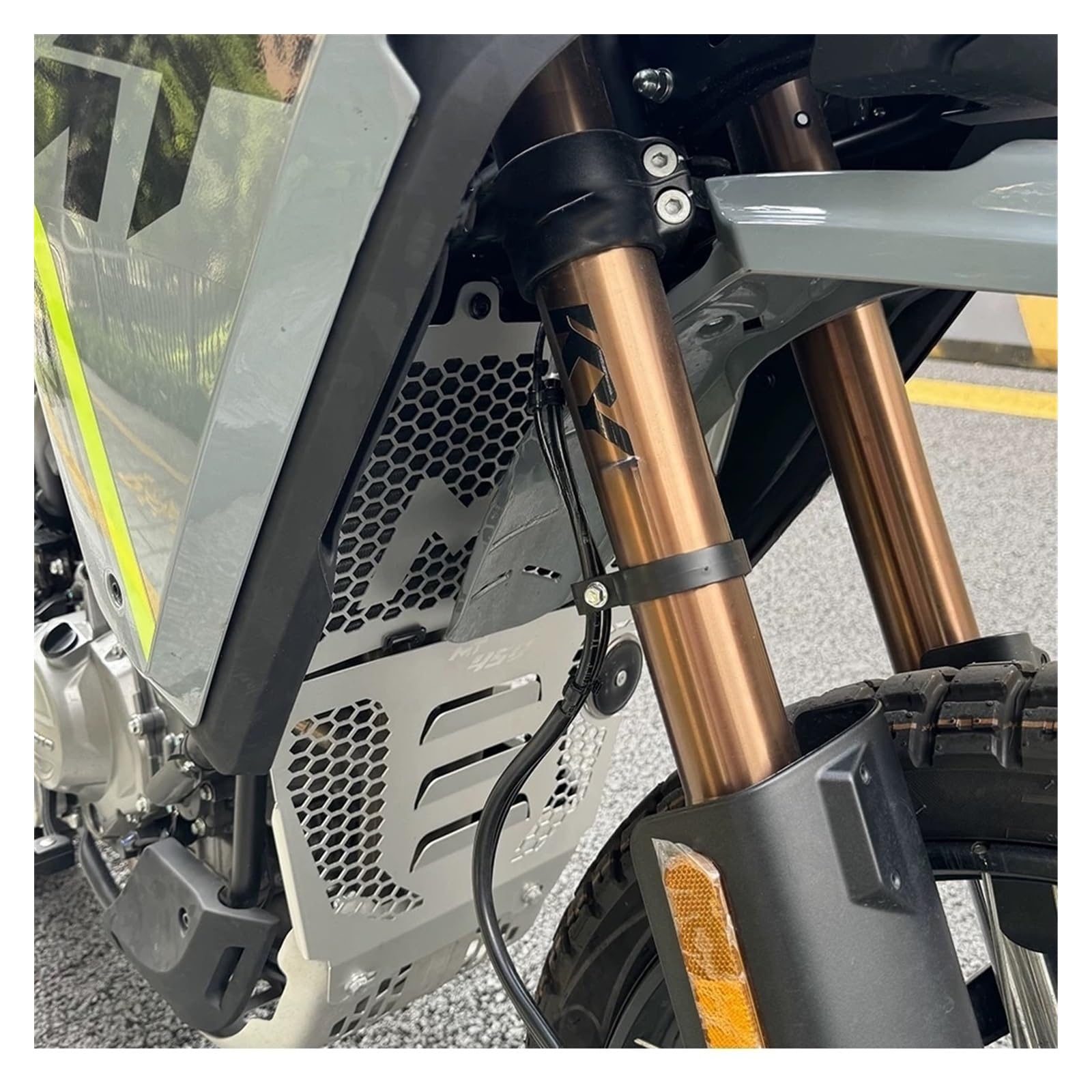 motociclistica Griglia Radiatore del Radiatore PER CFMOTO 450MT 450 MT 2024 Accessori Per Moto Protezione Anteriore Protezione Serbatoio Acqua Copertura Motore Griglia Protezione Ventola