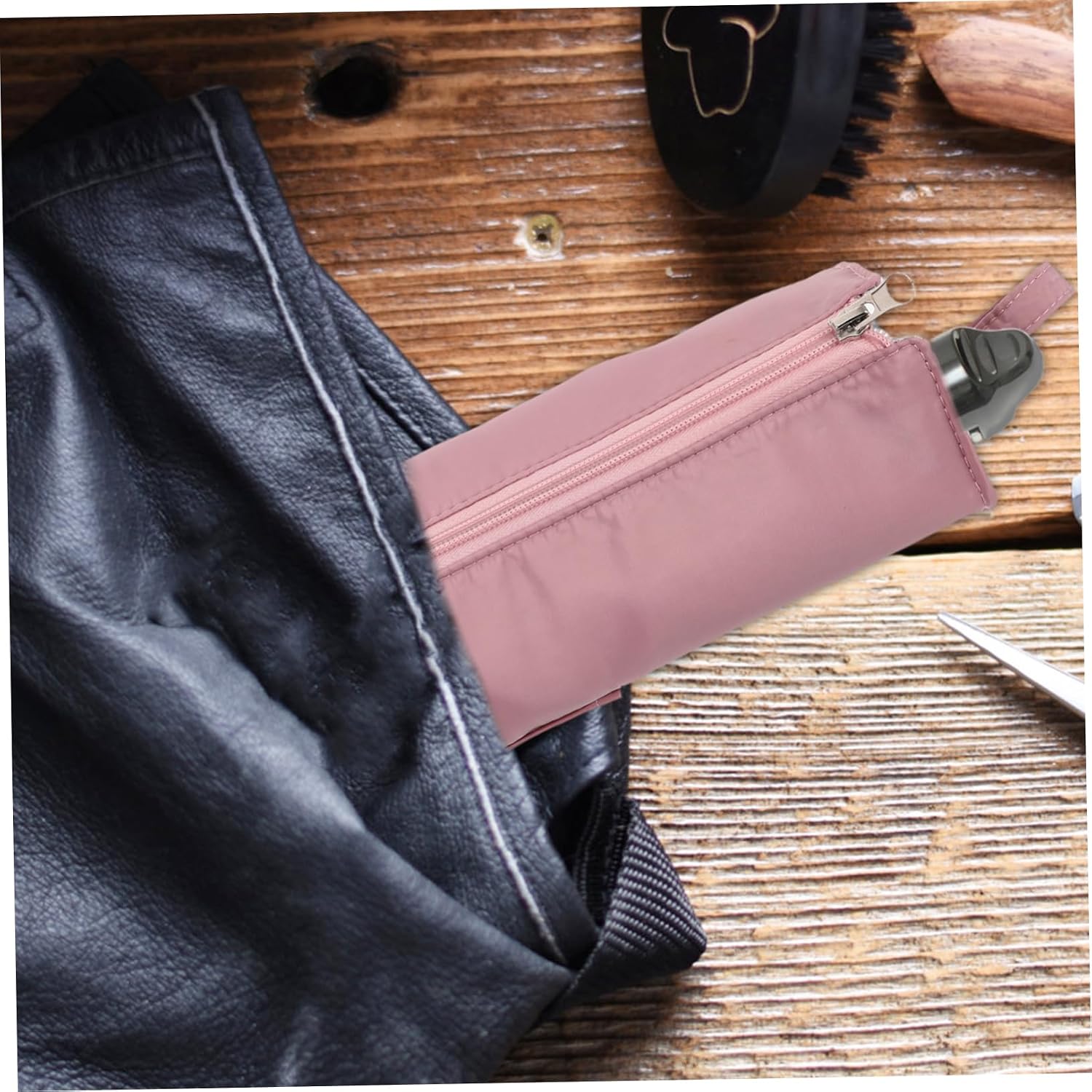 Curling Iron Holder Pouch Portable Storage Bag for Curling and Hair Tools Convenient Hanging Design for Travel and Business Use Soft Protective Lining