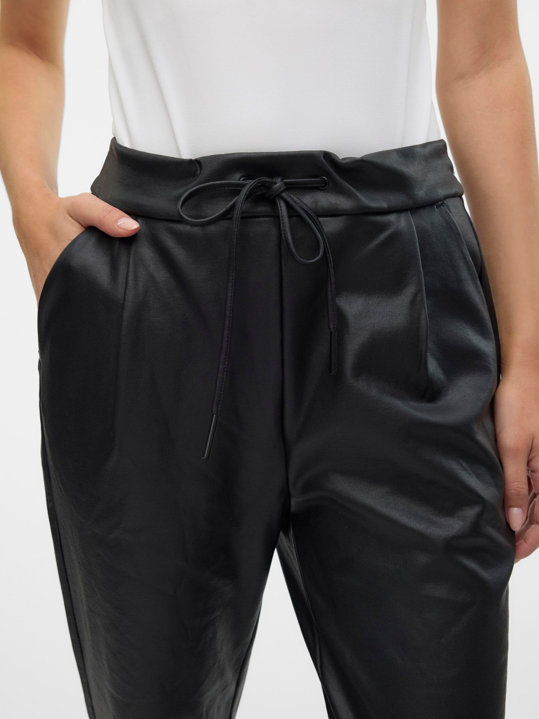 VERO MODA Pantalon en Simili-Cuir VMEVA Taille Moyenne Pantalons