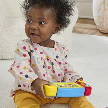 Fisher-Price Laugh & Learn Pretend Video Game Toddler Toy with Lights Sounds and Educational Songs, UK English Version, Twist & Learn Gamer, HNM83