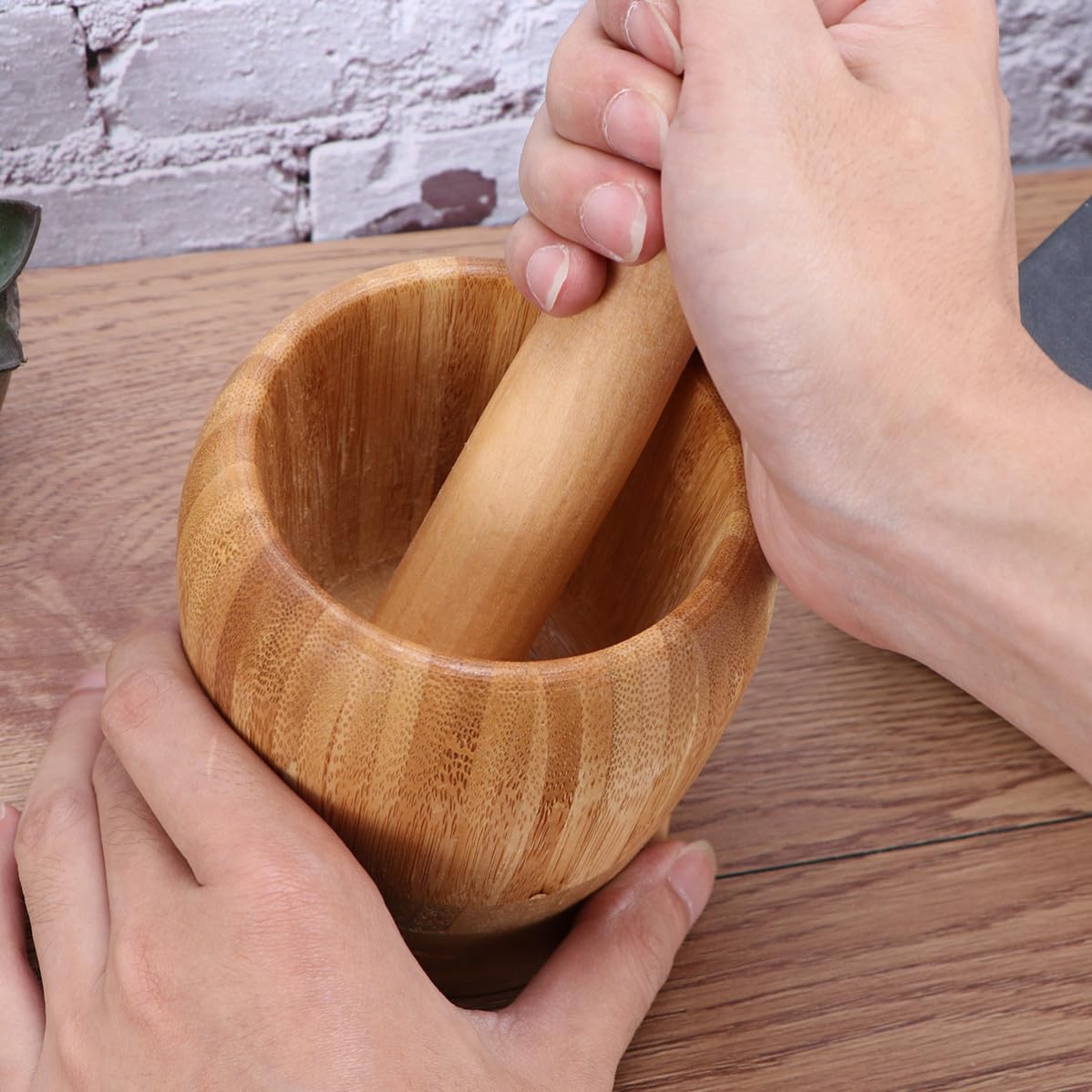 Garlic Pounding Pot and Pestle Set for Kitchen Spice Grinding image 5