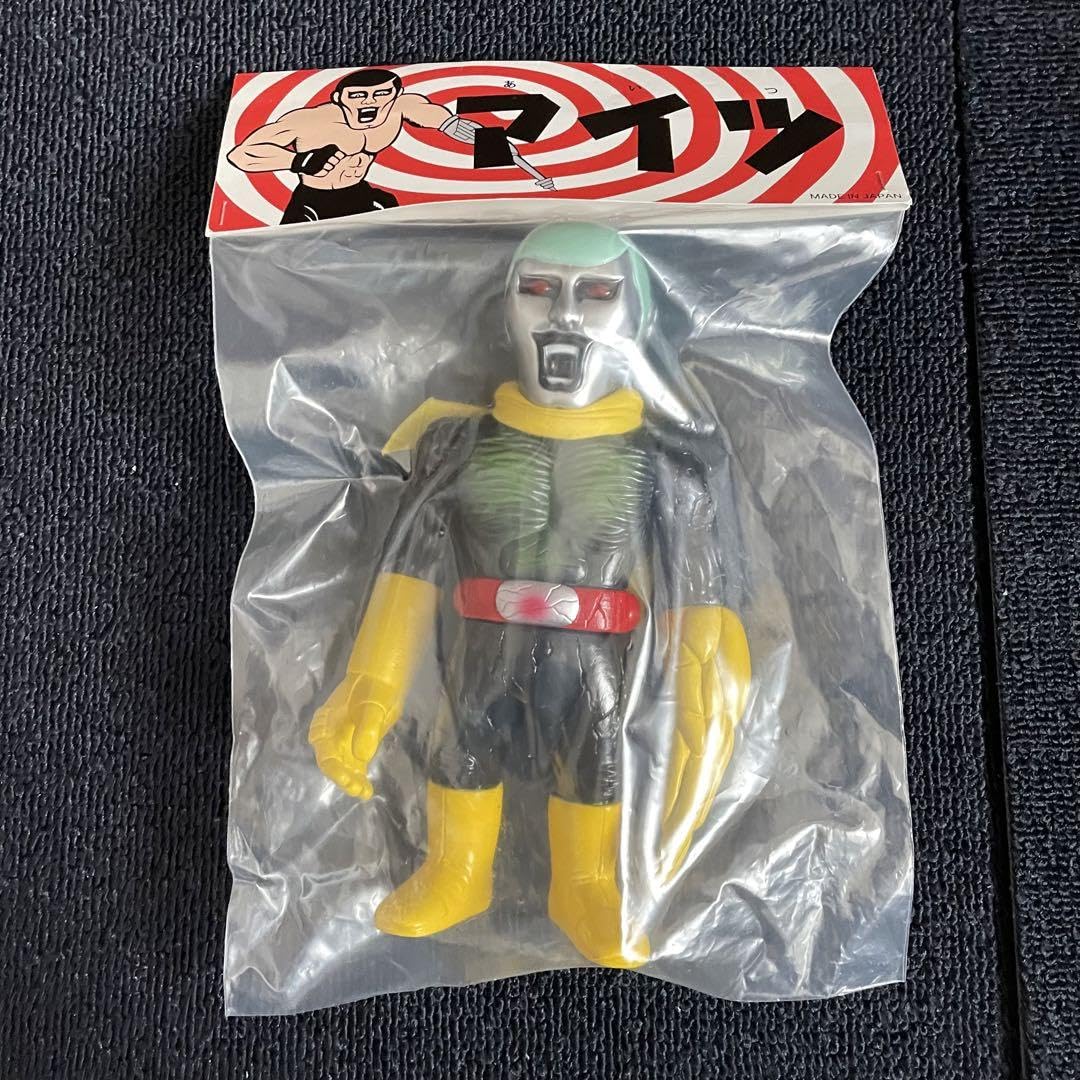 お値下げ！ラッツ&スター　イカした黄色い奴等たち Amazon.co.jp: punkdrunkers あいつライダー あいつ アイツ ソフビ