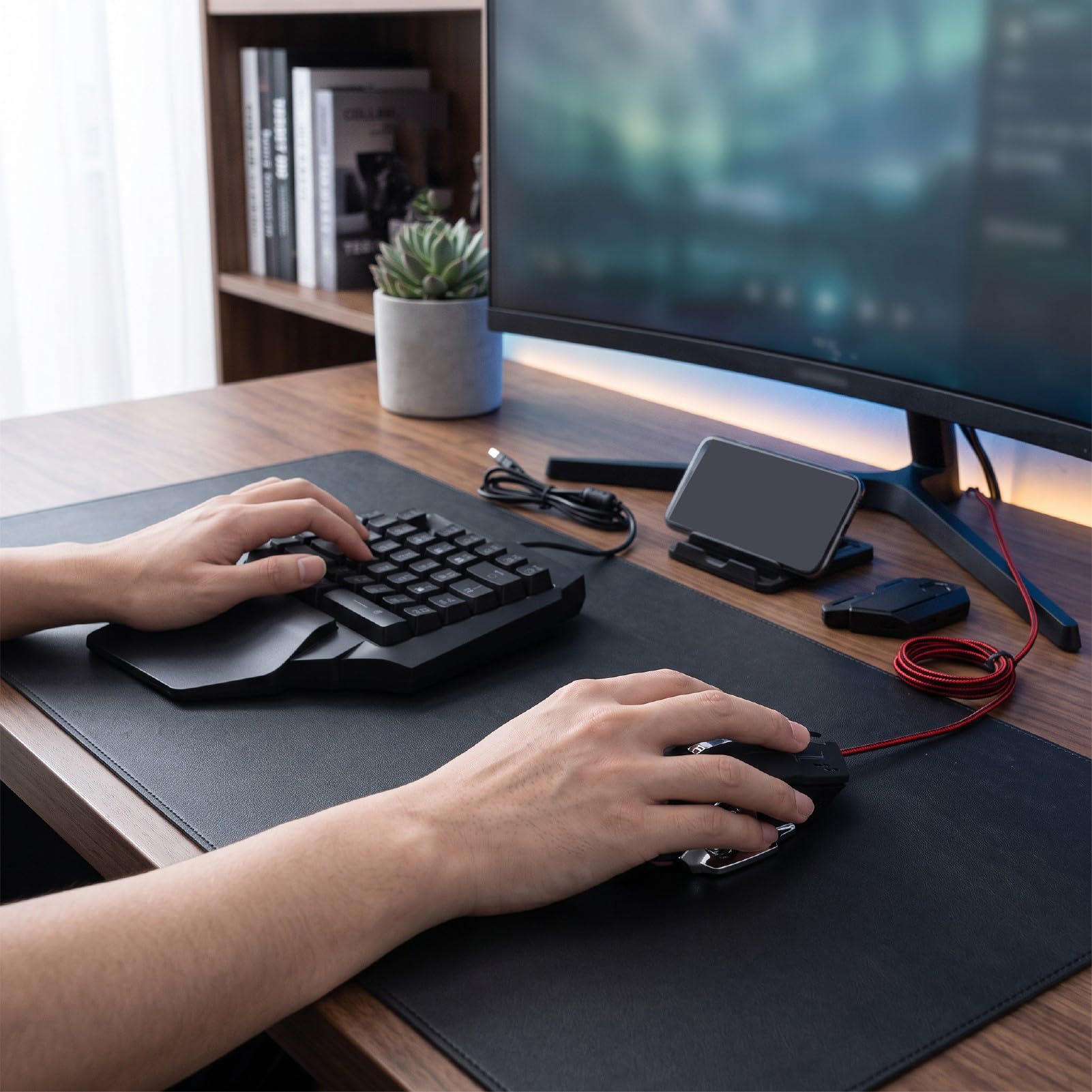 Annadue Combo de Teclado y Mouse para Juegos RGB con una Mano