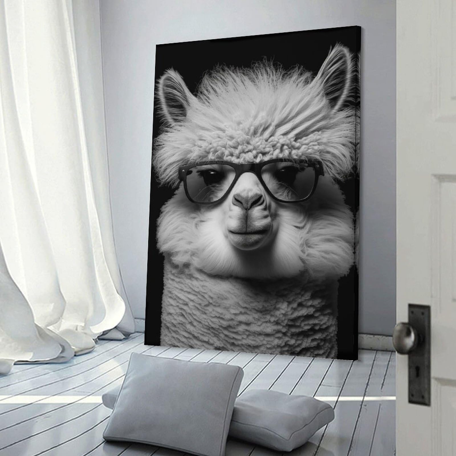 Junmoney Decorative Wall Artwork Portrait of An Alpaca, 20x30inch(50x75cm), for Living Room, Lounge Or Sitting Room, Modern Wall Decor for Cosy Interiors