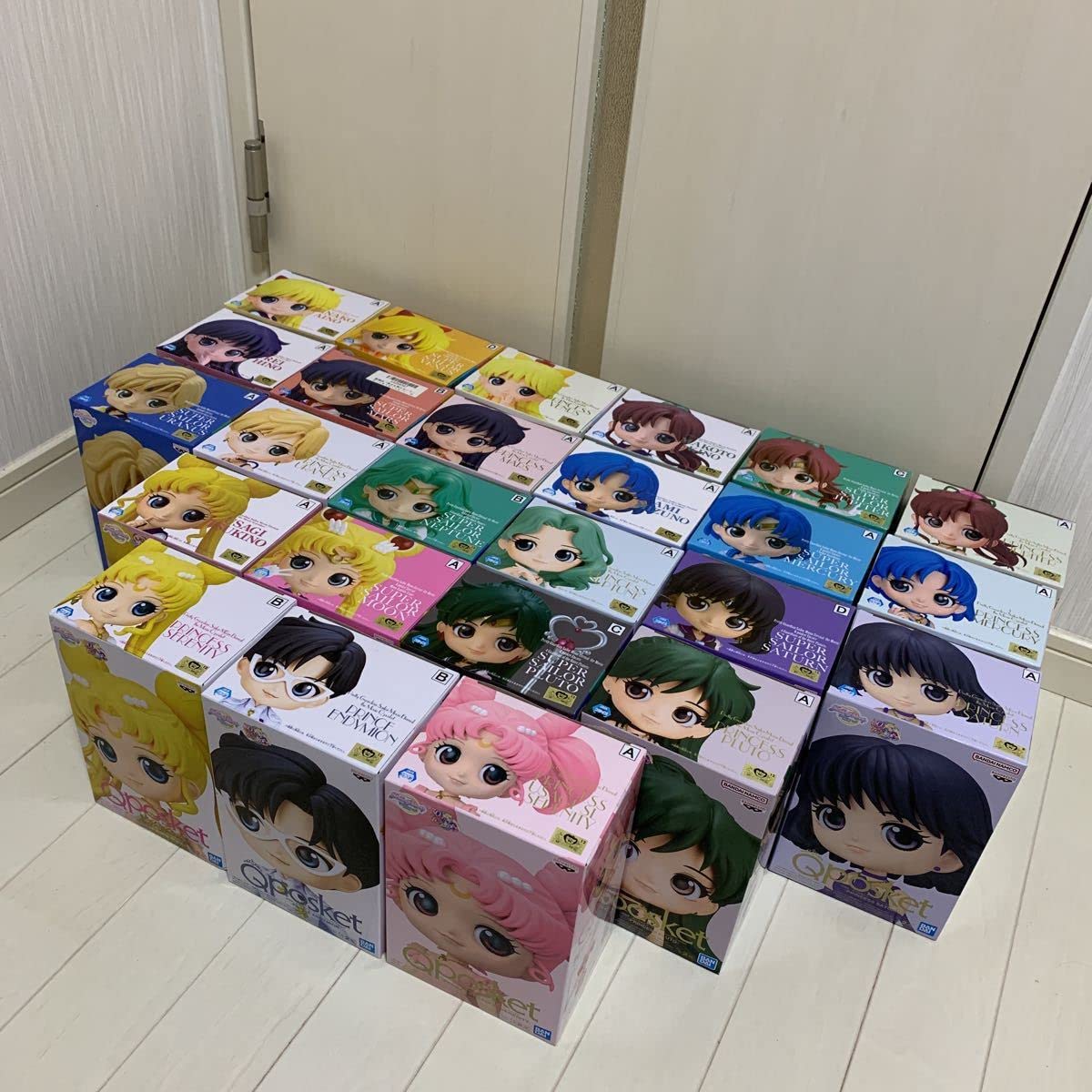 Amazon.co.jp: 未・美少女戦士 セーラームーン Eternal Qposket 25個