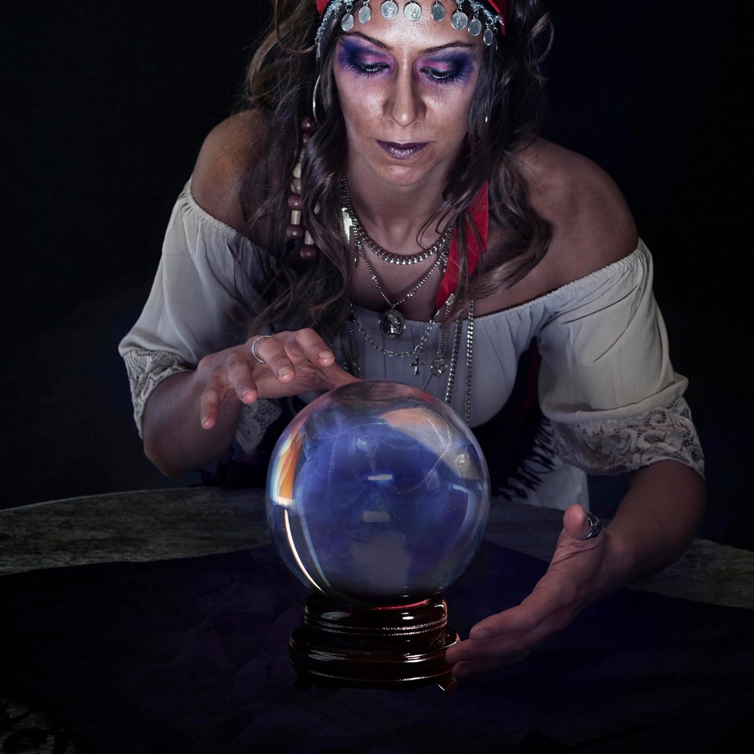 150mm/6inch Clear Crystal Ball with Wooden Stand Fortune Teller Mystical Quartz Ball Photography Props FengShui Divination Spheres