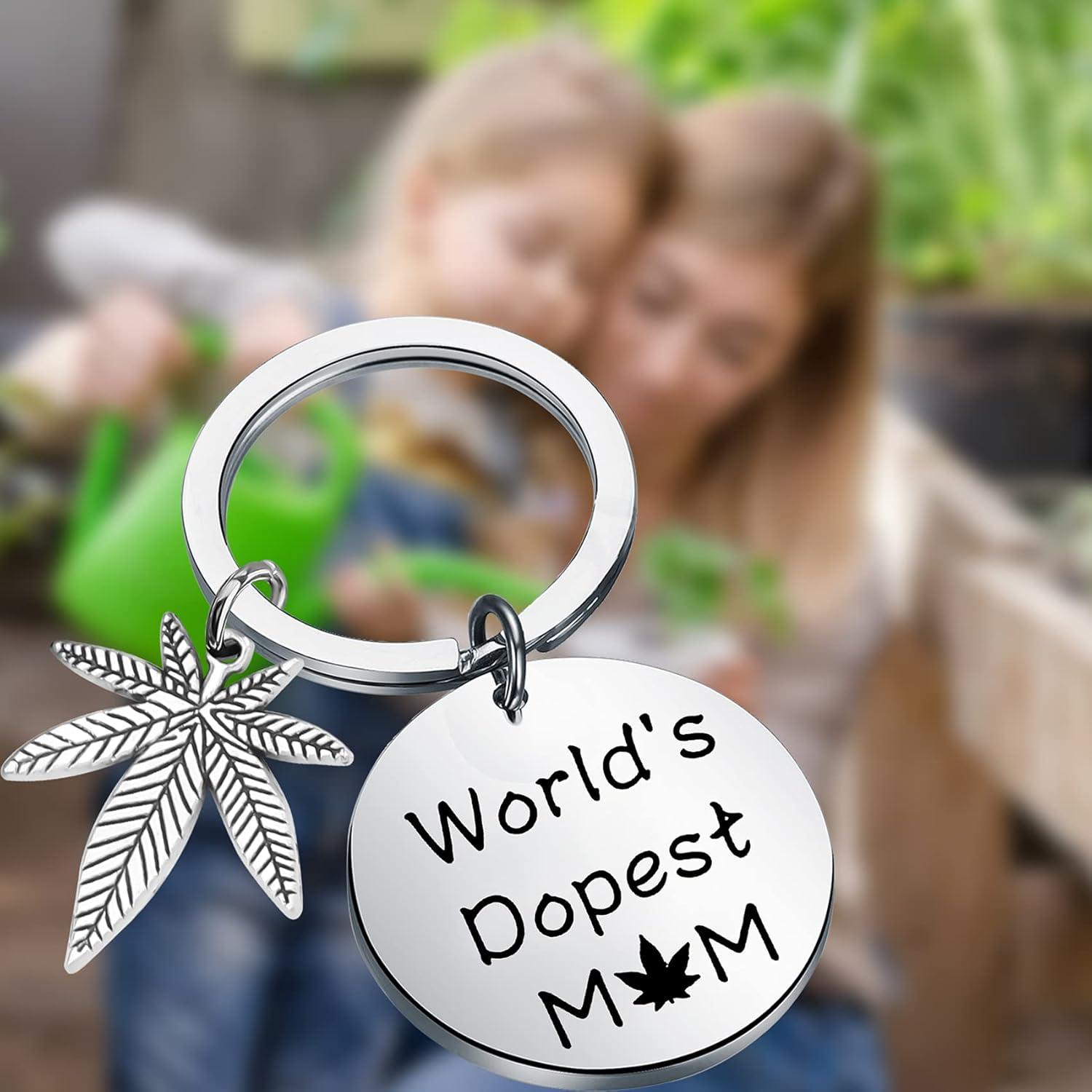 Miniatura 6 de LQRI Marihuana Leaf Weed Mom Gift World's Dopest Mom Llavero Cannabis Leaf Marihuana Jewelry Funny 420 Regalo para mamá