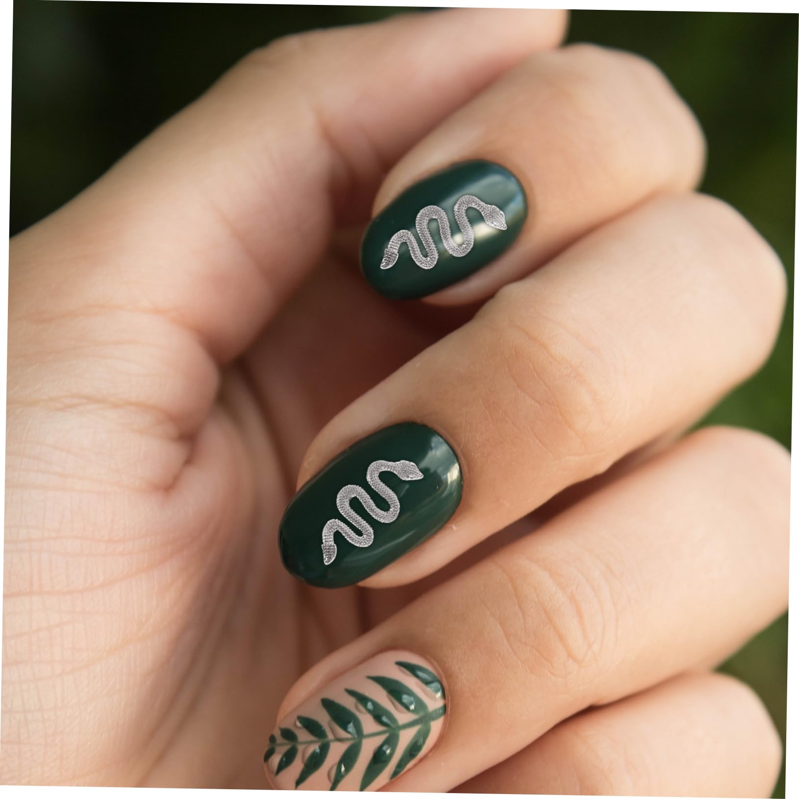 Healeved 250pezzi Ciondoli Per Unghie Forma Di Serpente Di Alta Qualità Decorazioni Per Nail Art Retro Da Accessori Per Unghie Unici e Brillanti