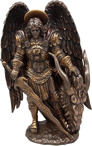 Atlantic Collectibles - Figura decorativa de la iglesia católica de San Arcángel Guerrero Michael Holding Satanás con cabeza de dragón de 10.75