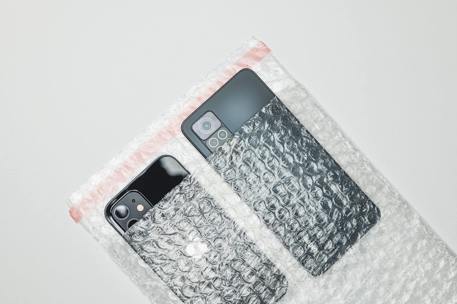 Luftpolstertaschen Flachbeutel Bubble Bags aus Luftpolsterfolie Versandtaschen Bubble-Bags, Transparente Luftpolstertaschen,aus Folie Luftpolsterversandtaschen (100, 350 x 450 + 50 mm)