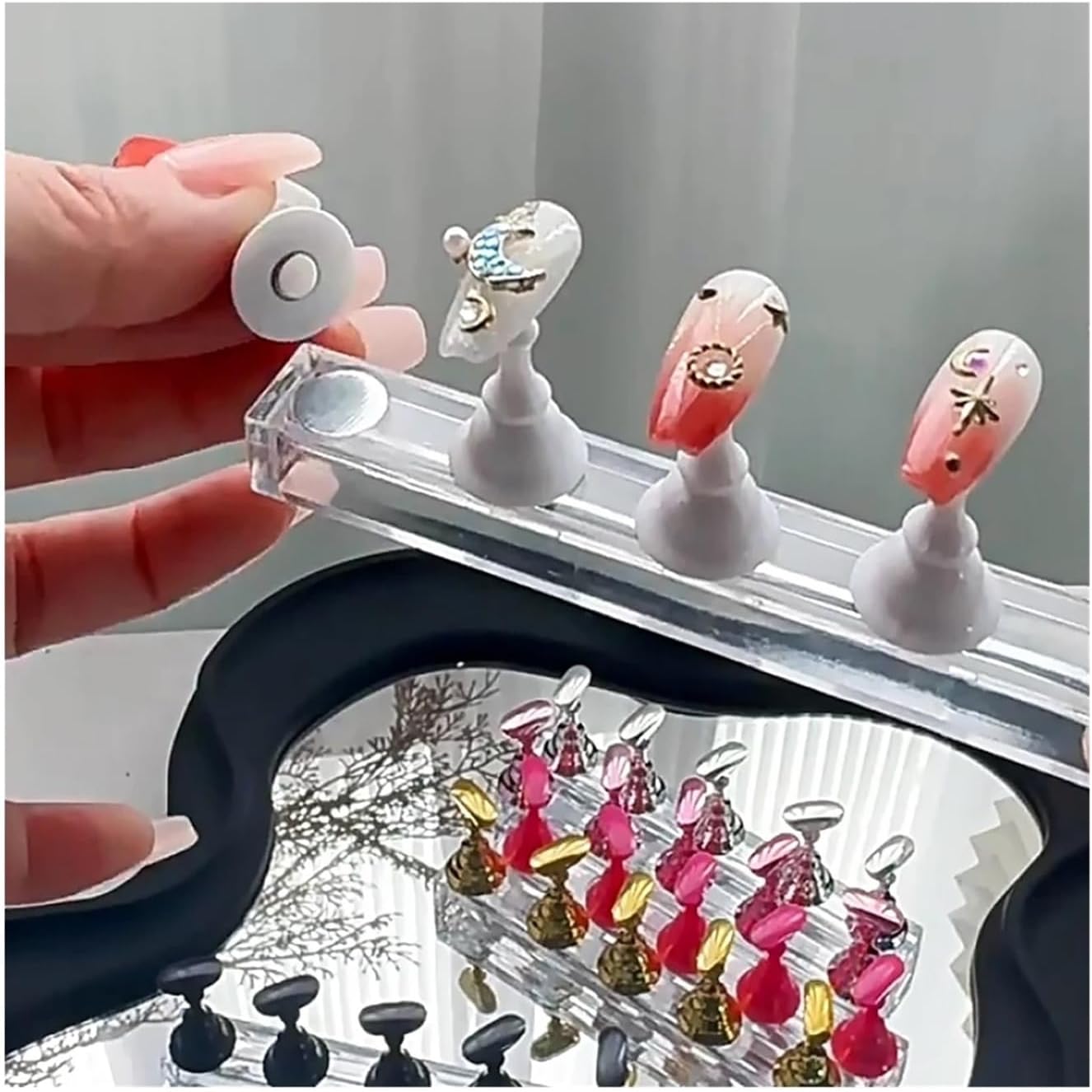 5sets Rose Pink Magnetic Nail Stand Press On Nails Display Plastic Base Magnetic Holder Salon DIY & Practice Tools(Silver)
