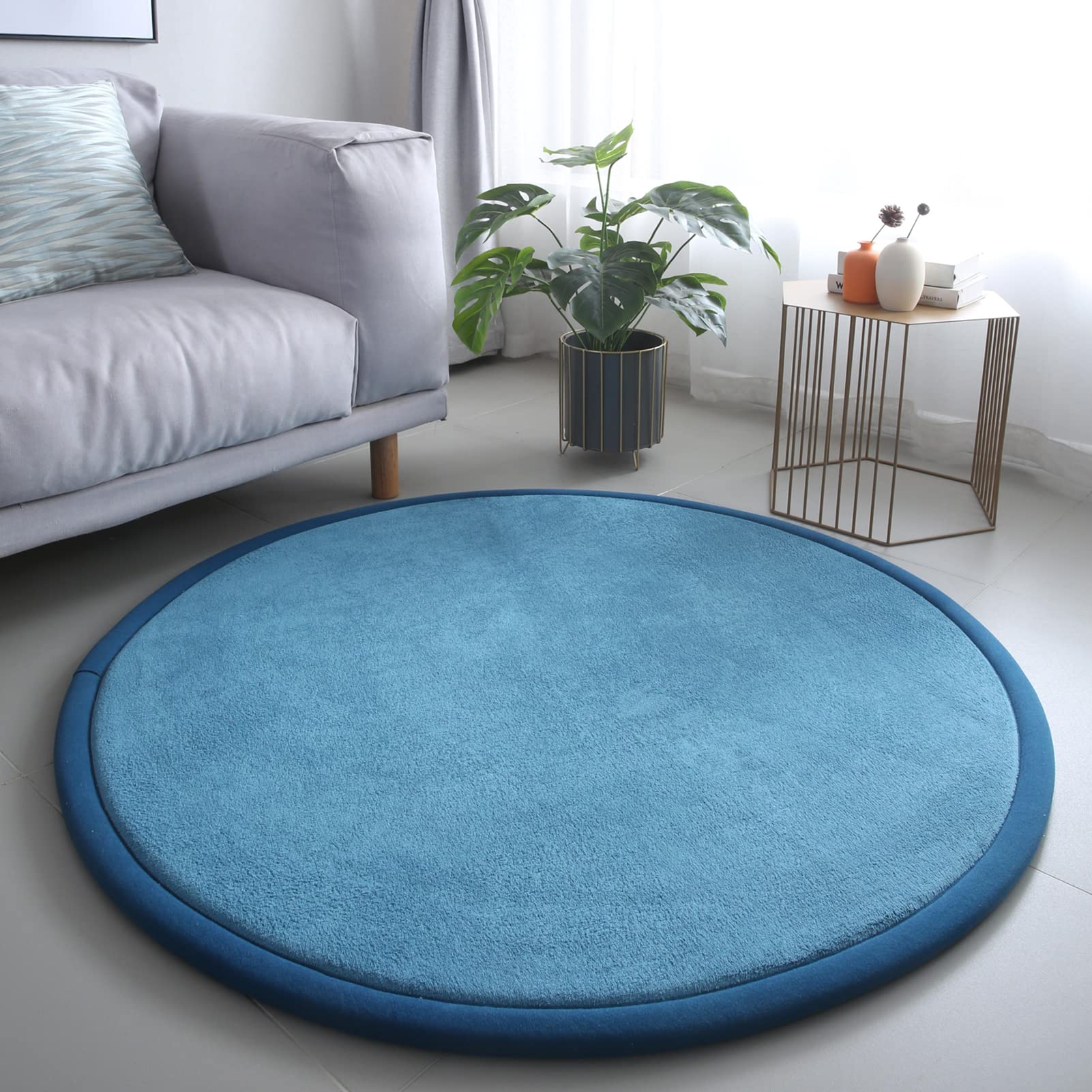 Loartee Thick Kids Round Rug - Coral Velvet Area Rugs, Memory Foam Circular Carpet for Nursery Playroom Home Decor Dormitory, Diameter 71 inch, Blue