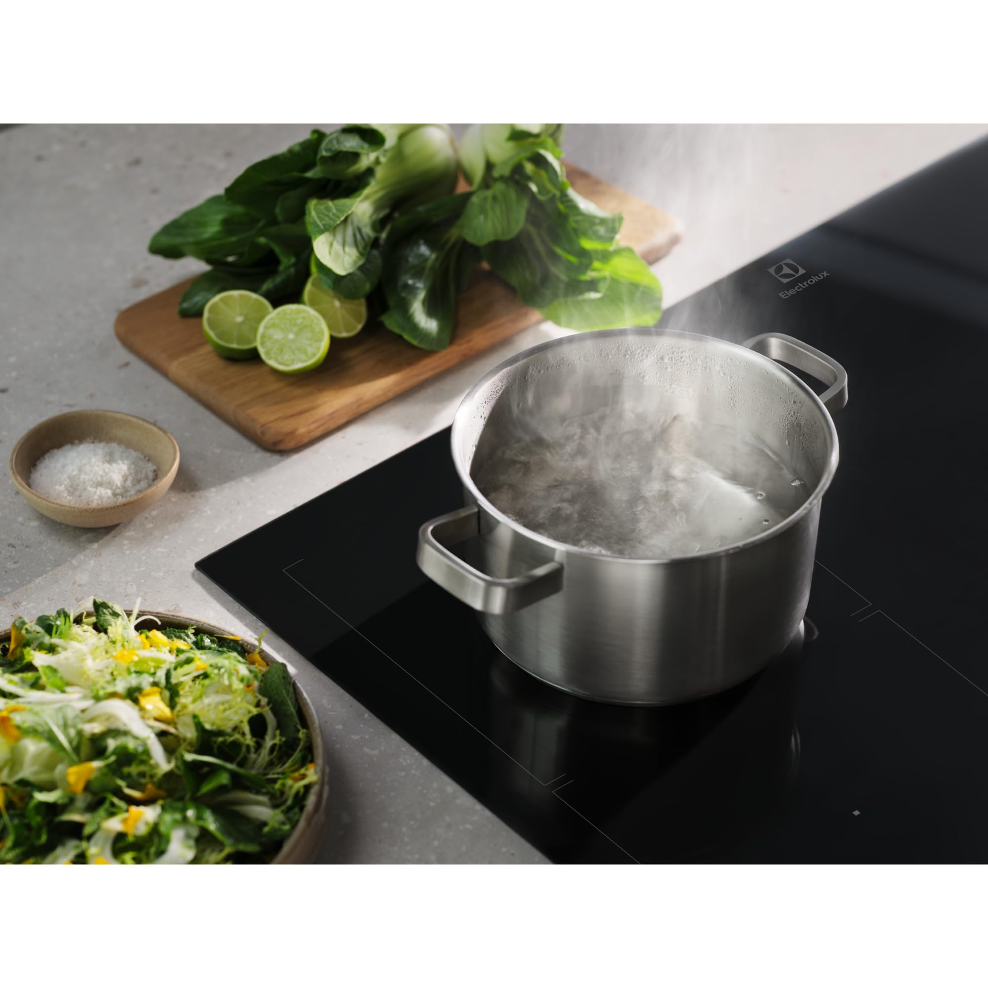 Electrolux LIV63340CK – Placa de Inducción Serie 600 Bridge, 60 cm, 3 Zonas, Zona 28 cm 3,7 kW, Función Puente, Control Táctil Deslizante 0-14, Temporizador, Pausa, Hob2Hood, Sin Marco — view 13