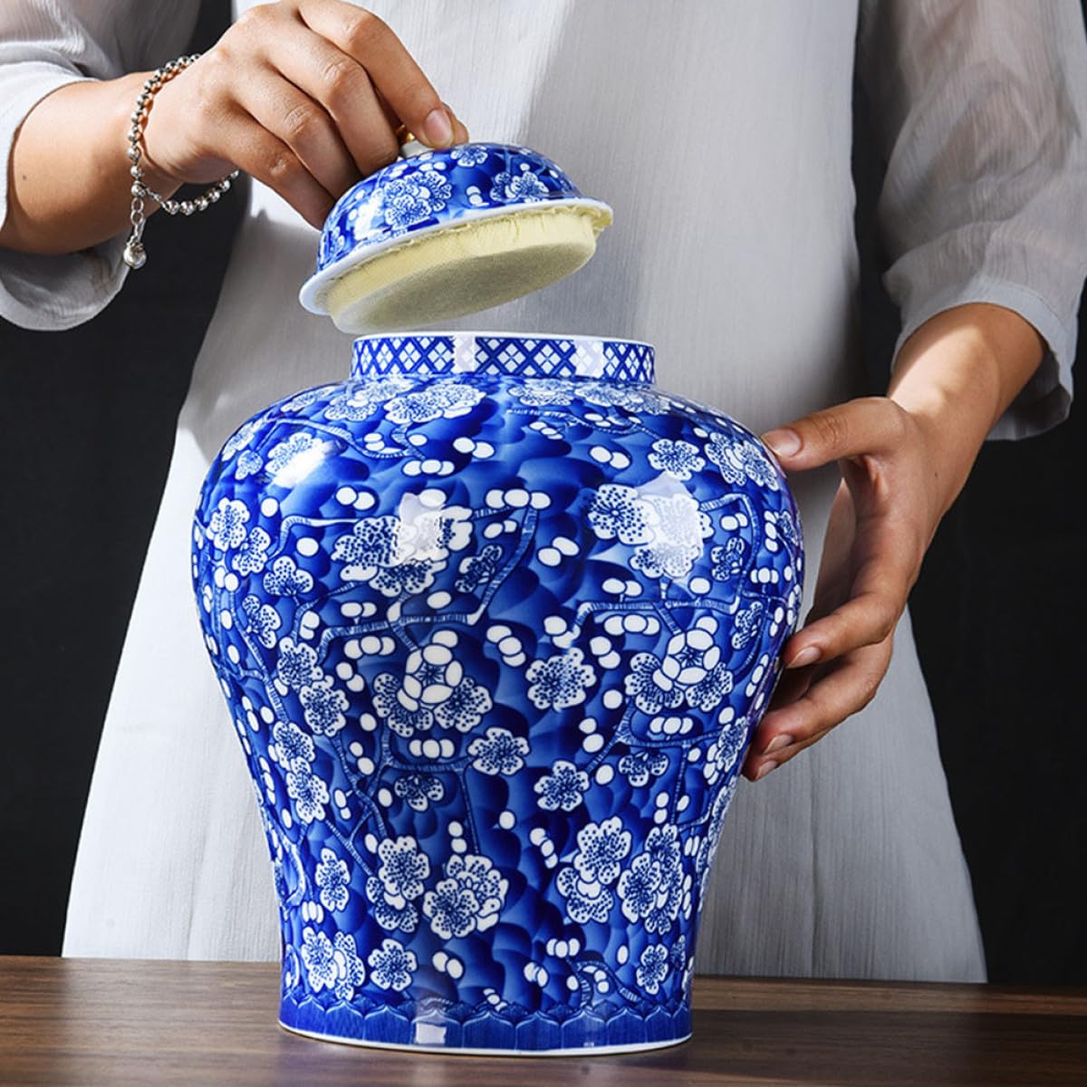 Contenedor de Cerámica Resistente al Desgaste y Fácil de Limpiar para Guardar Té Diseño Clásico Color Aleatorio Adecuado para Almacenar Infusiones Cocina