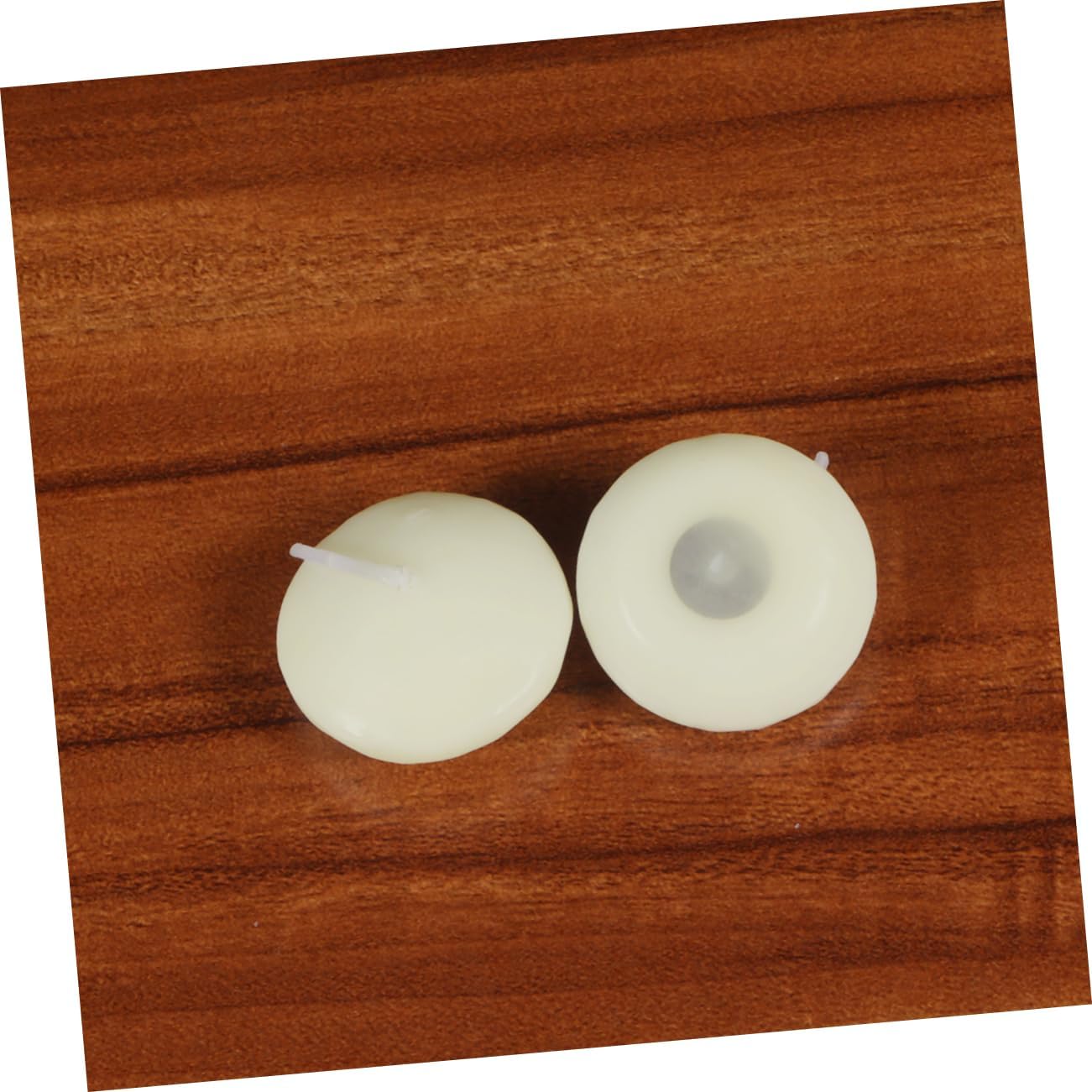 50Pcs Floating Wedding Candles Unscented Mini Discs for Romantic Decorations Centerpieces Parties and Holiday Events Elegant Wax Candles for Special Occasions