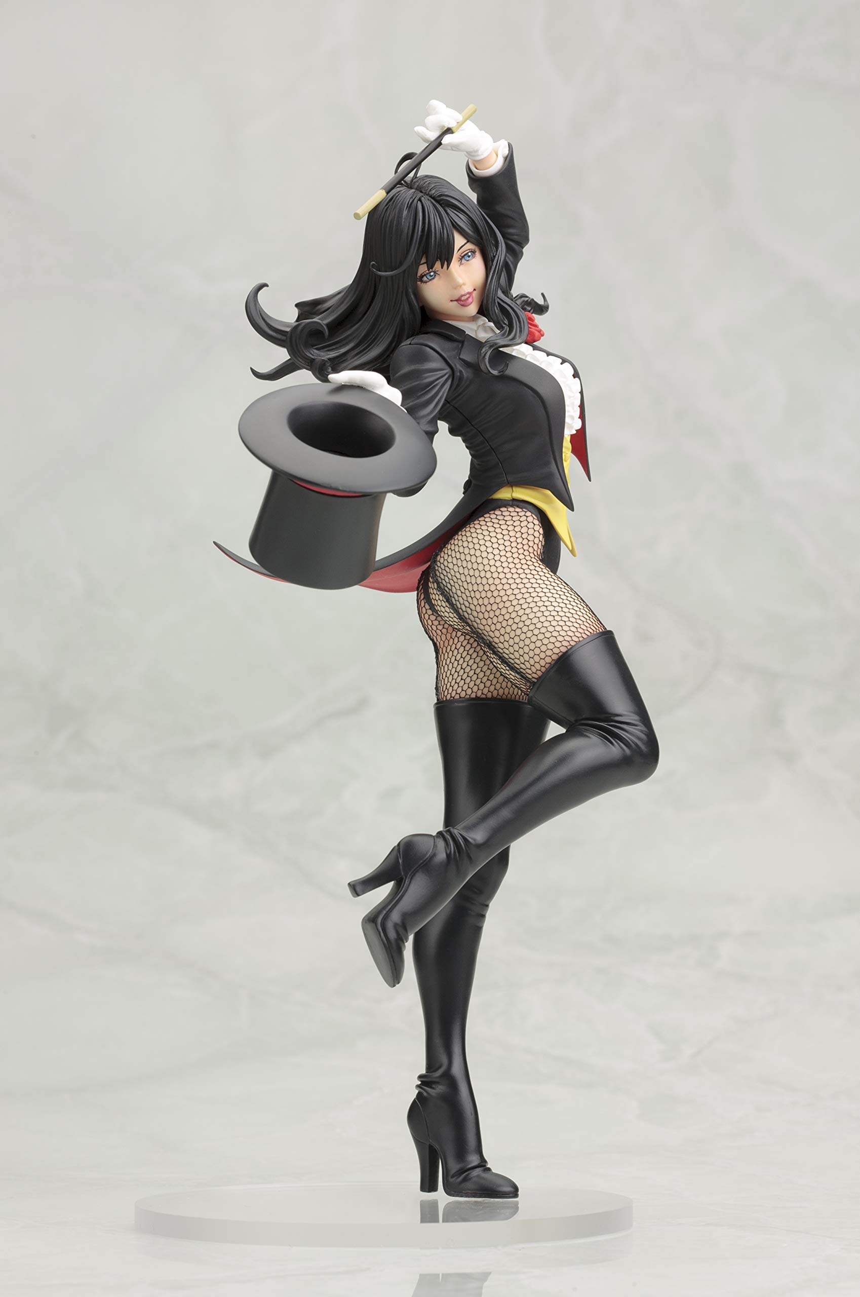DC COMICS美少女 DC UNIVERSEザターナ 2nd Edition DC COMICS ZATANNA 2ND EDITION - BISHOUJO STATUE | Amazon.com.br