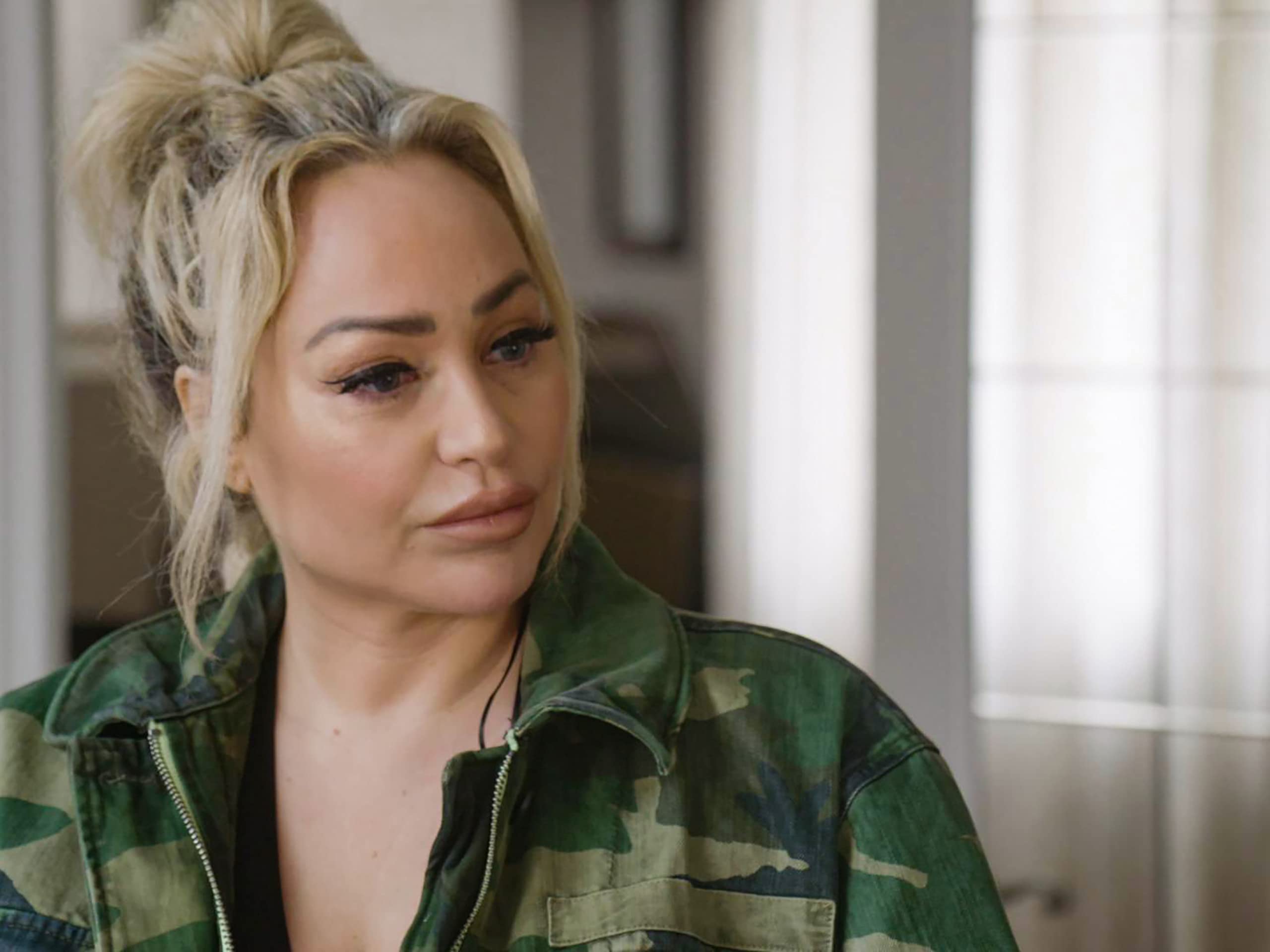 Watch Darcey & Stacey Season 1 Prime Video