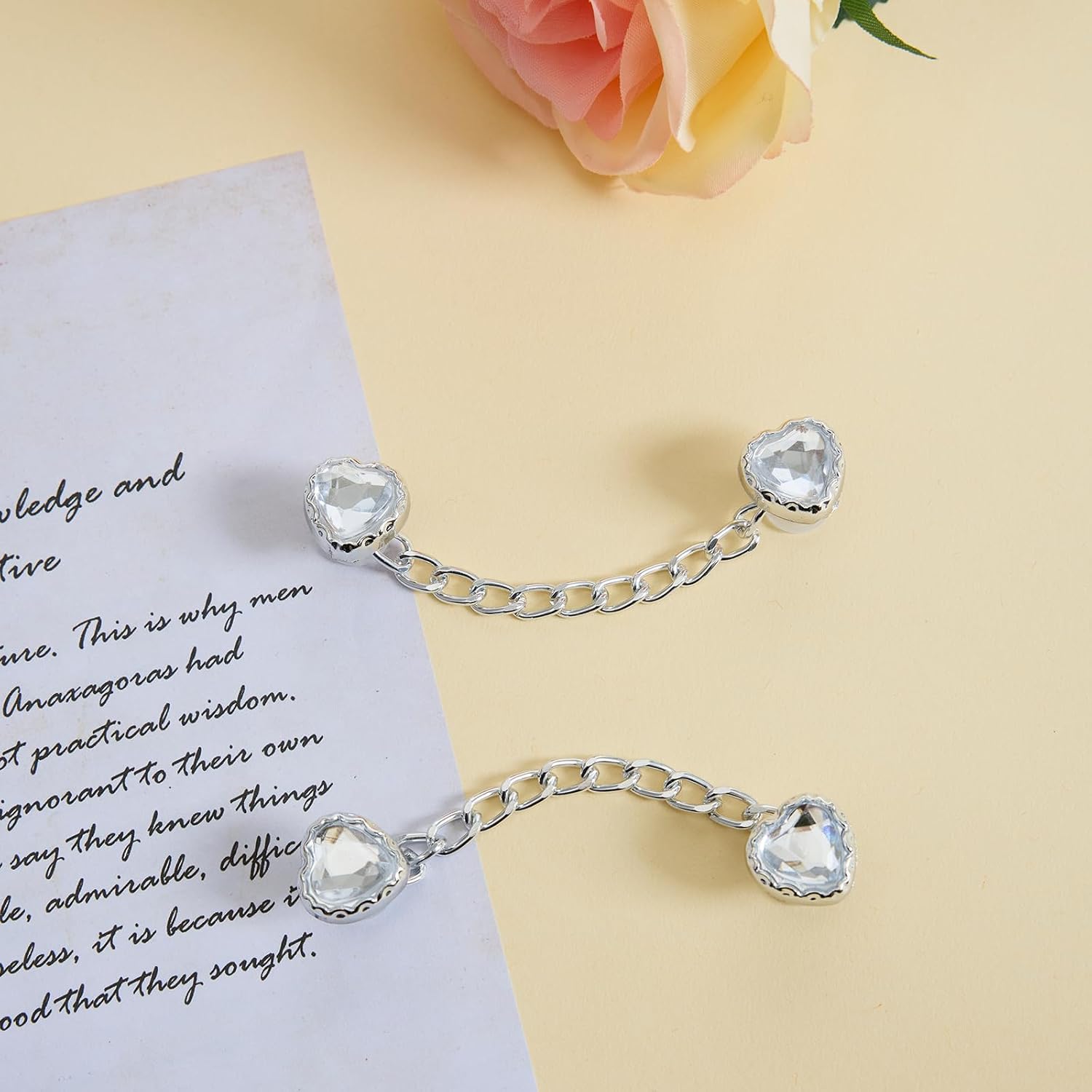 Bling Shoe Charms for Clog Sandals Decoration,Flower Charms for Girls Women,Pearl Jewelry Diamond Shoe Decoration.