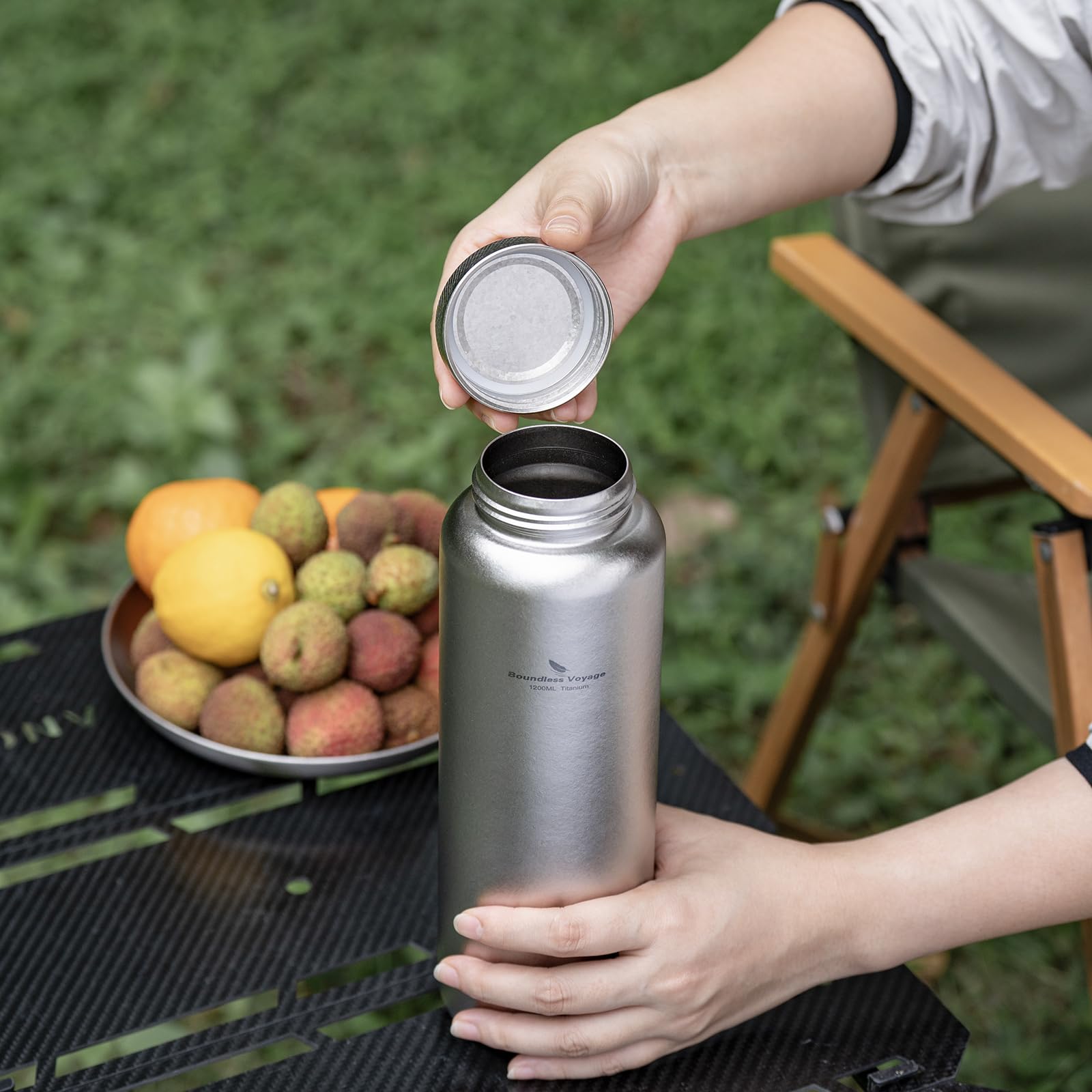 Bouteille d'eau en titane - 1,2 l - Grande capacité - Bouteille d'eau portable pour camping, randonnée, cyclisme, voyage, sports de plein air (Ti lid + cristal argenté)