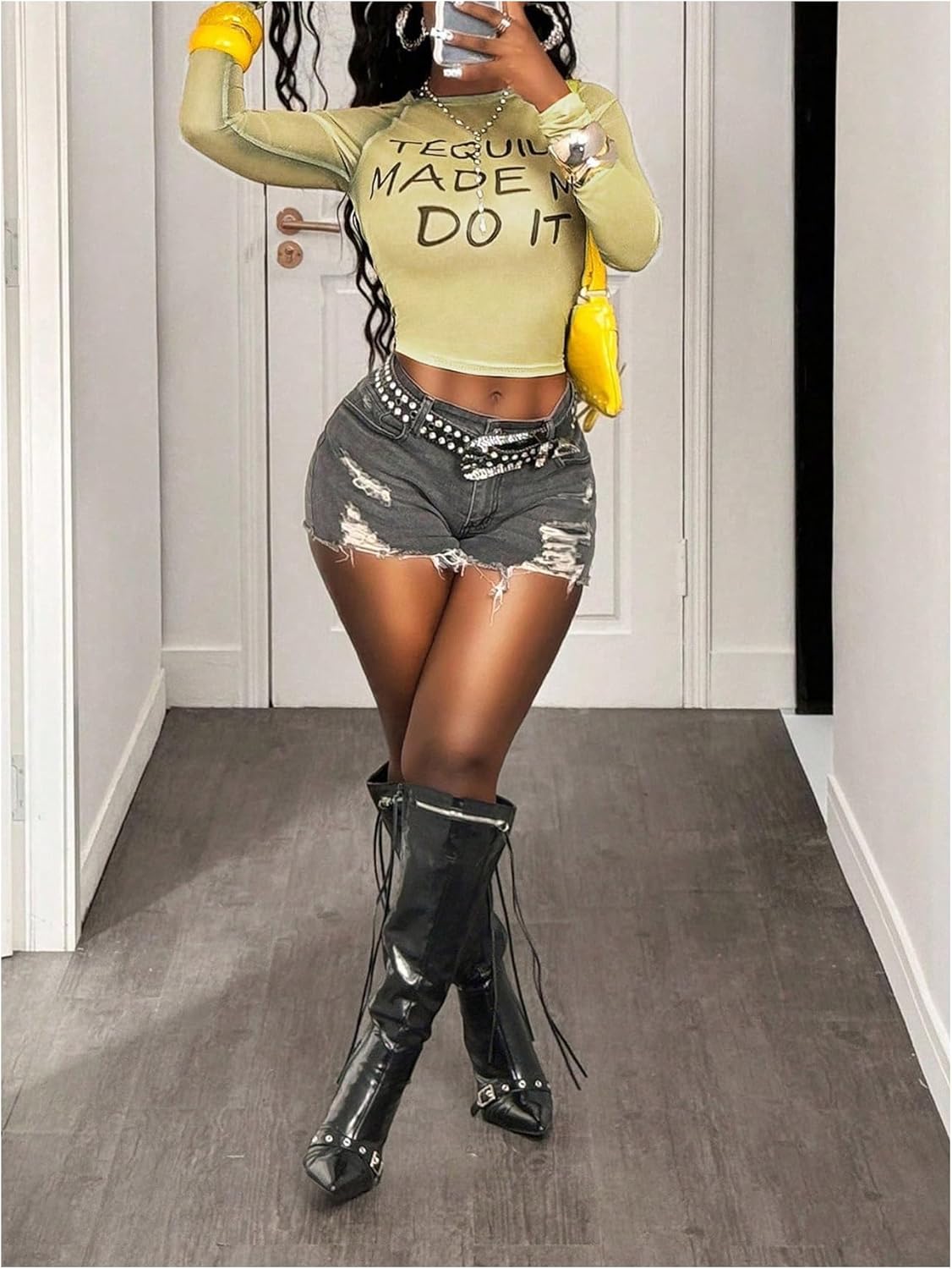 Women's Letter Graphic Tees Crew Neck Long Sleeve T Shirts Fitted Crop Tops - Image 5