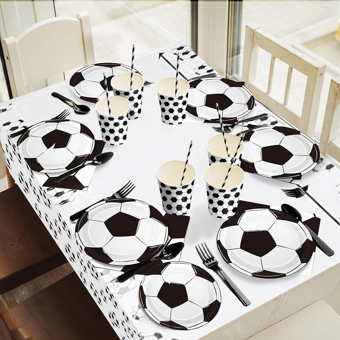 Set Decorazioni Compleanno A Tema Calcio - 86 Pezzi Per Feste Con Stoviglie E Banner - Foto 8