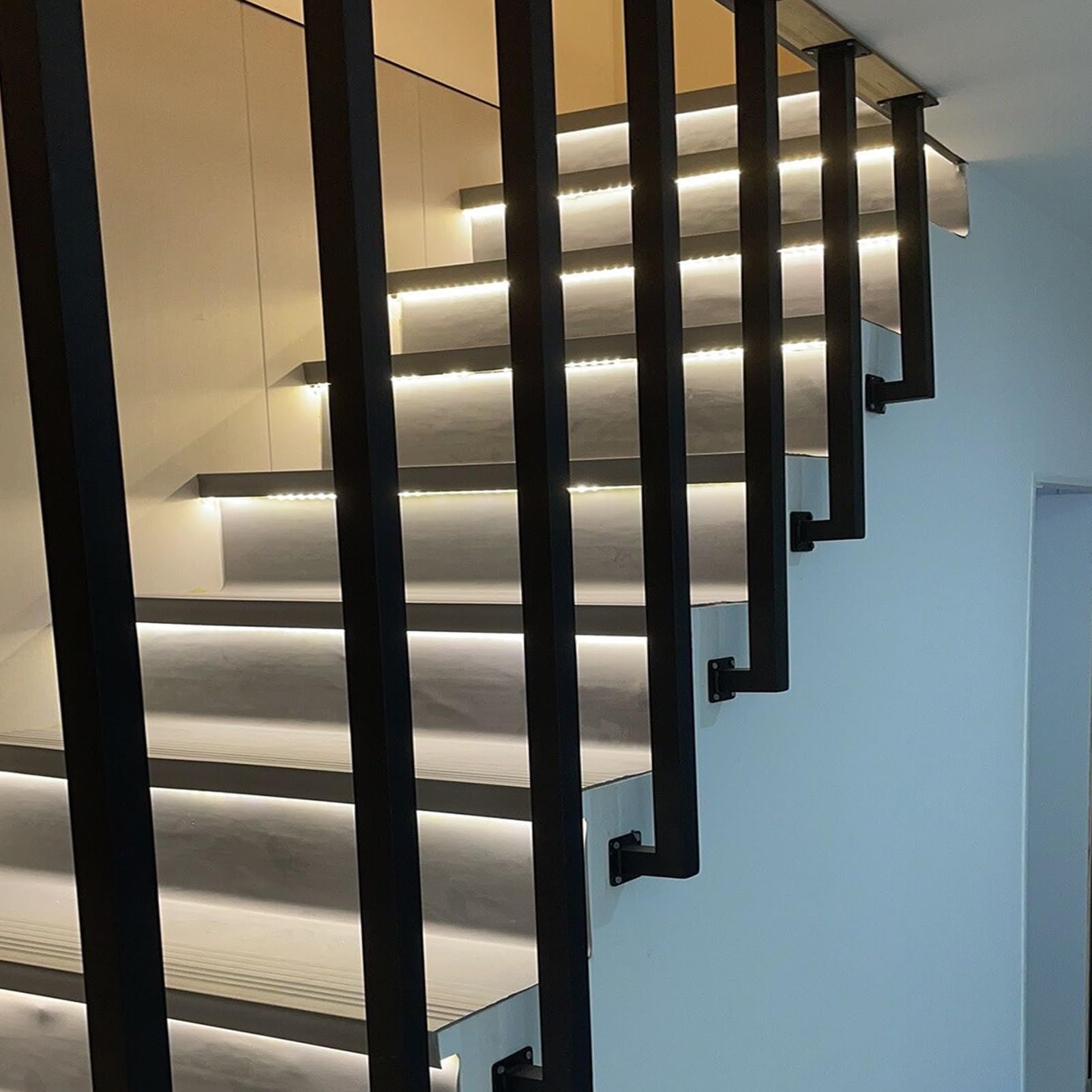 LWJSOCP Black L Type Banister Handrails for Stairs Non Slip Safety Grab Handle Bar for Indoor Outdoor Steps Ceiling Mounted Staircase Balustrade Guardrail (3.6ft/110cm)