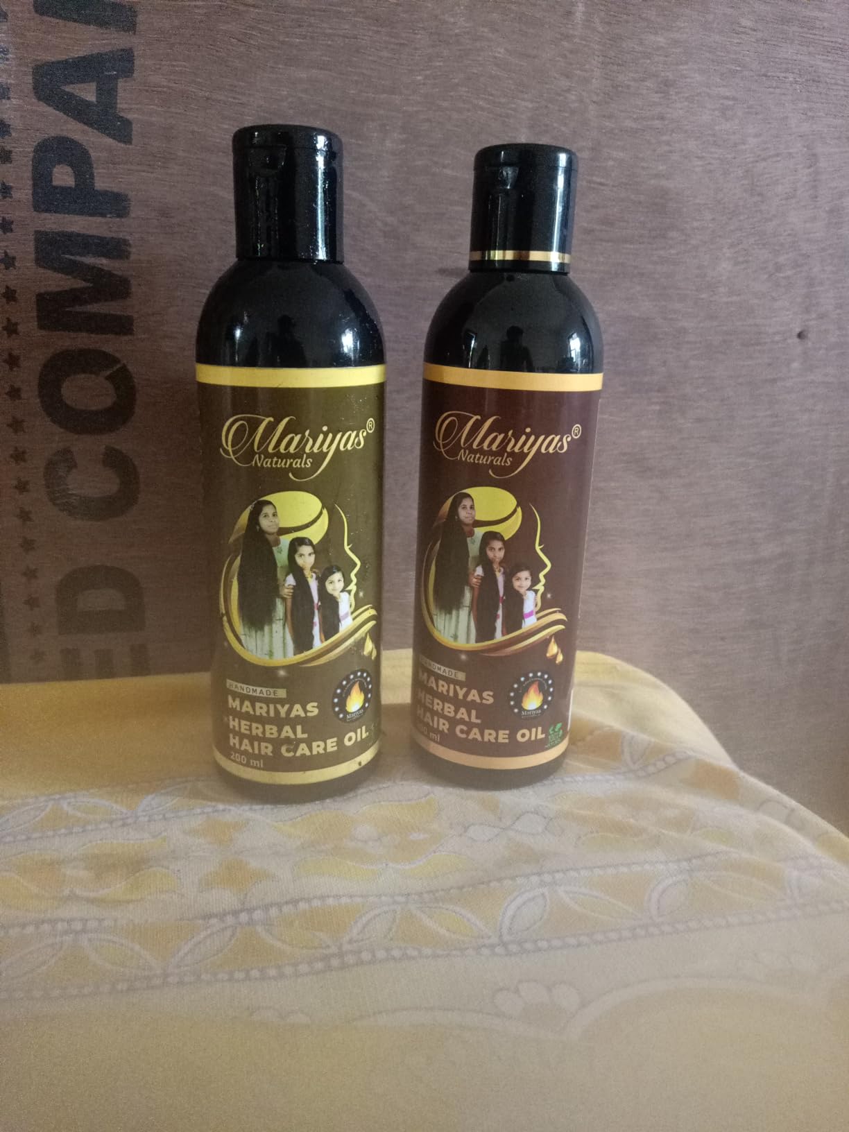 Crisp Mariyas Hair Oil Image in 4K Crisp Mariyas Hair Oil Image in 4K