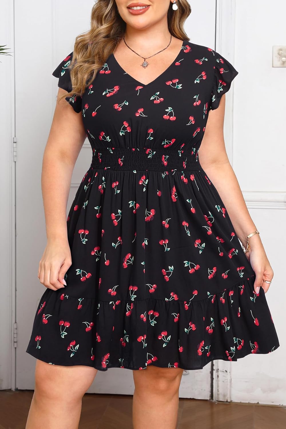 Womens Plus Size Summer Dress - Casual Beach Floral Print V Neck Ruffle Sleeve Flowy Short Sundress with Pockets - Image 4