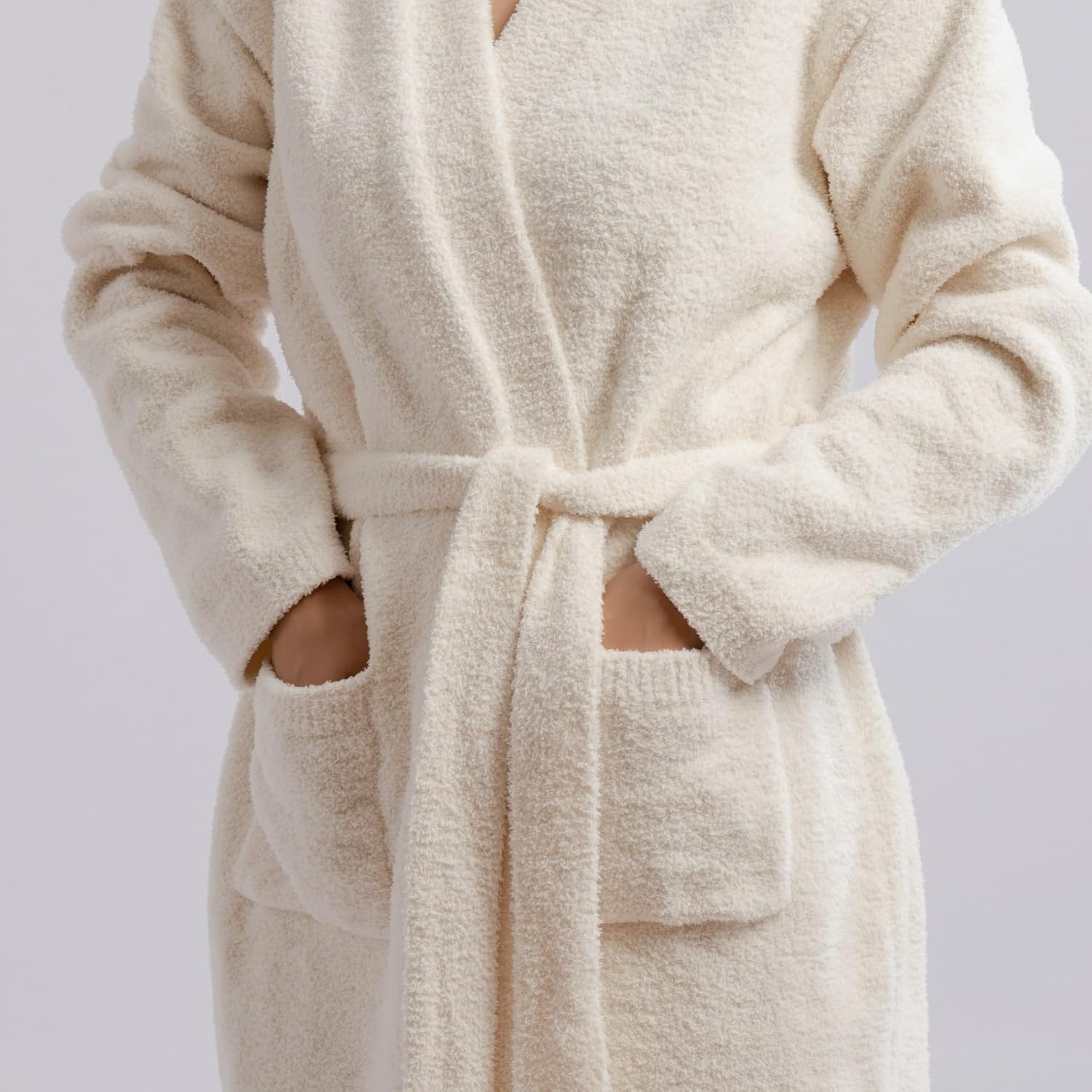 WESHIONGOO Women’s Robe Luxury Knit Bathrobe for Women Ultra-Soft Plush Fleece Robe, Cozy Spa-Like Longwear (One Size) - Image 3