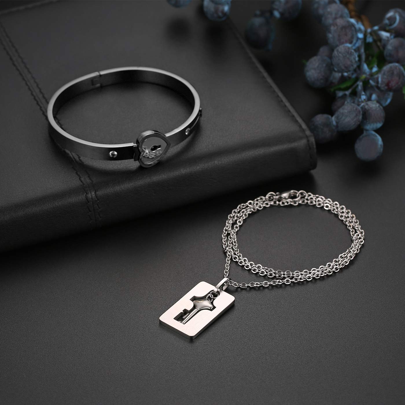 Flongo Pärchen Schloss Schlüssel Schmuckset: Silber Paare Armband Halskette Set Damen Kette mit Herz Flügel gold Zirkonia Herren Cuban Lock Armkette Edelstahl Geschenk Partner Weihnachten Valentinstag