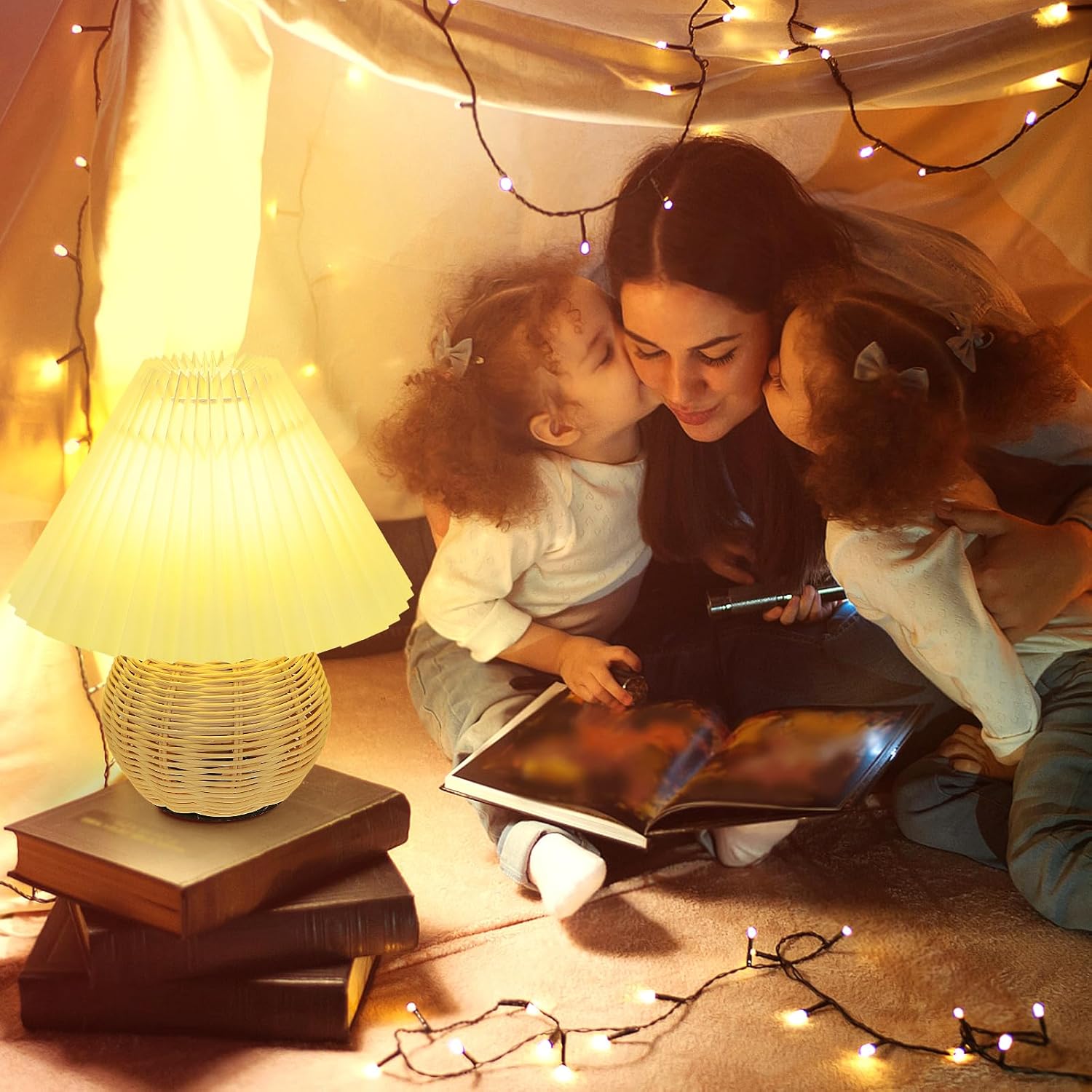 STOBAZA Table Lamp with Pleated Lampshade Small Night Light USB Port Soft Ambient Light for Bedroom Office Dormitory 11.02X9.44X9.44In Compact Bedside Desk Lamp