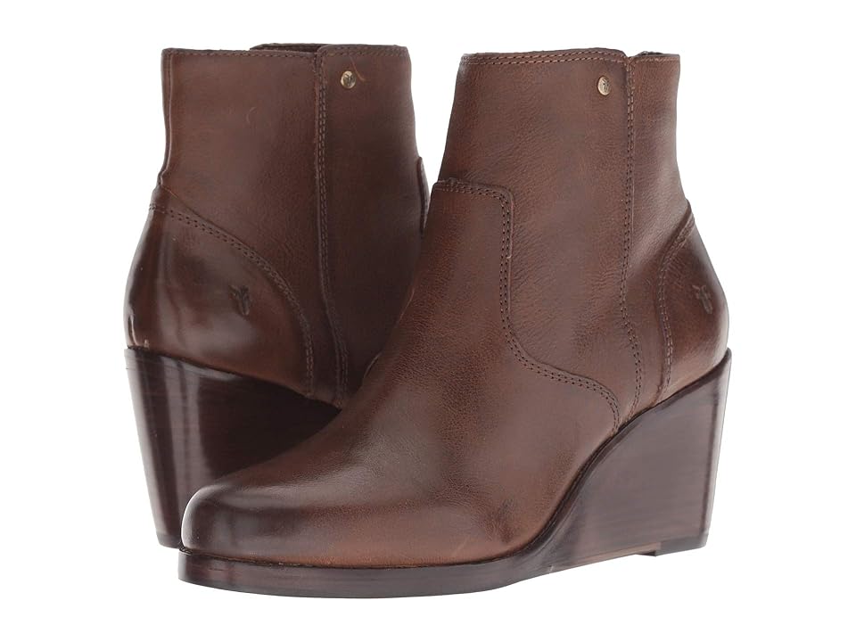 

Frye Emma Wedge Short (Brown Smooth Pull-Up) Women's Boots