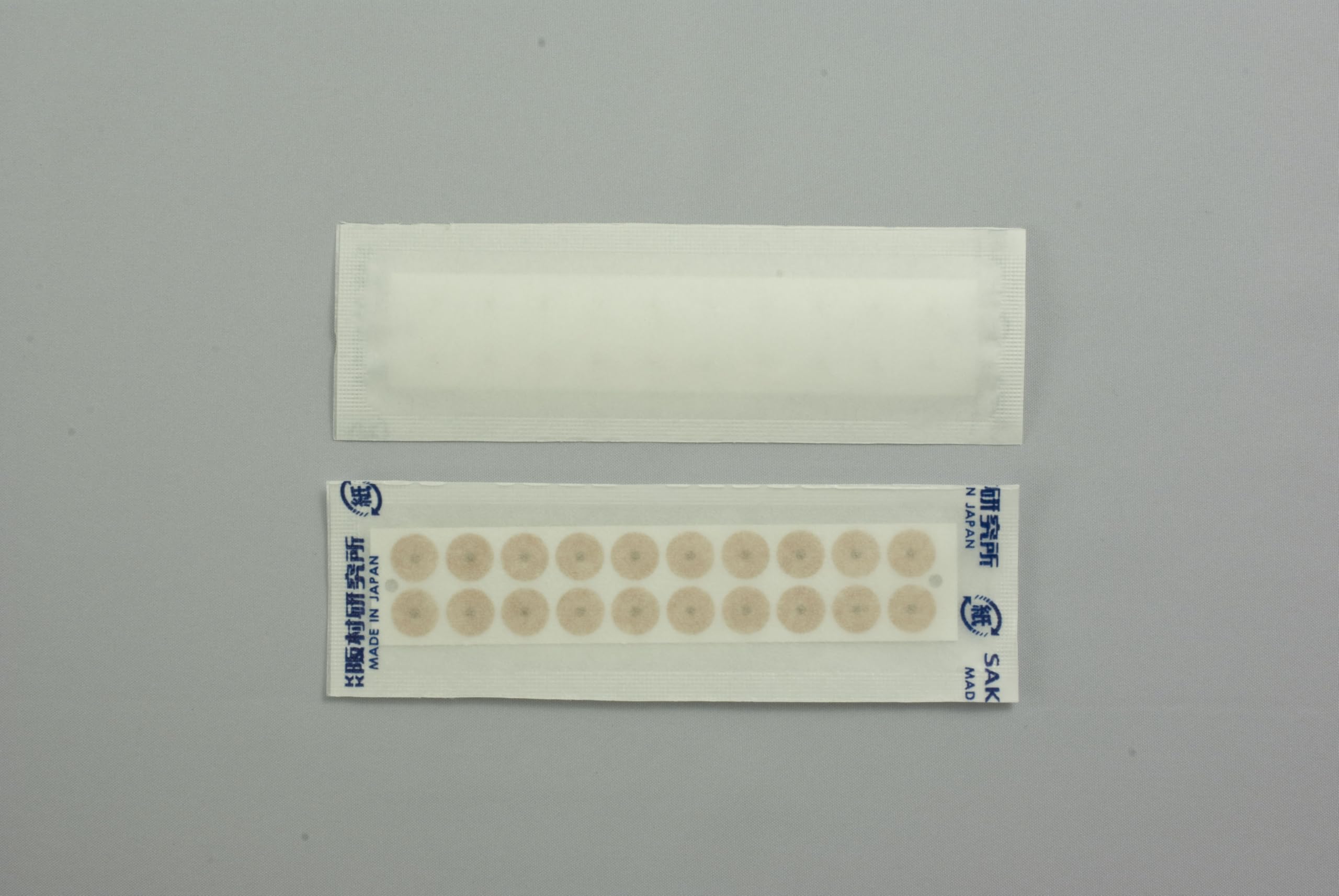 Amazon | マグレイン チタン アクリル 肌色テープ (肌が弱い)(200粒