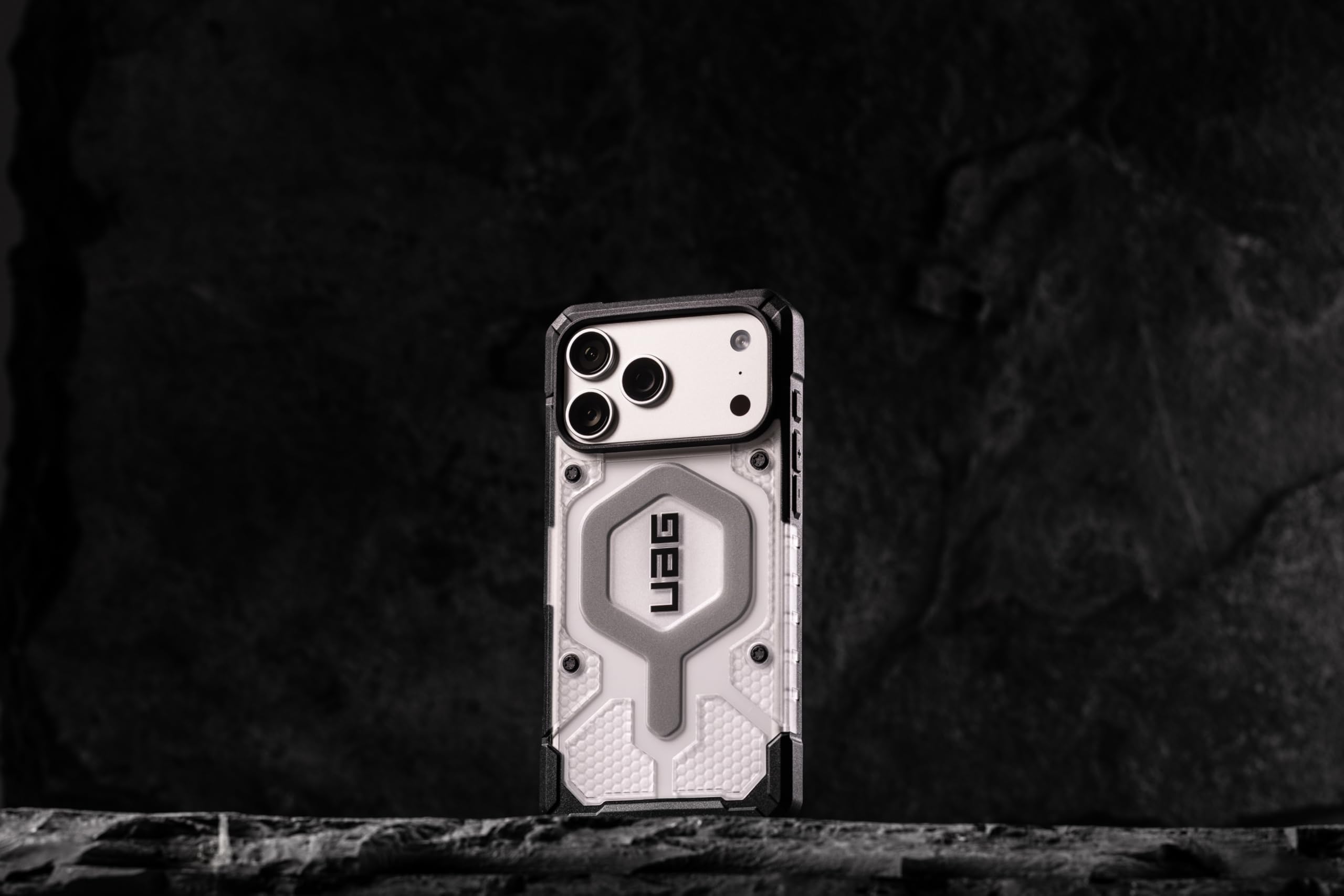 Urban Armor Gear Pathfinder MS Case Compatible con Apple iPhone 17 Pro MAX Funda (Carga inalámbrica/magnética, Protección según estándar Militar) Hielo/Plata