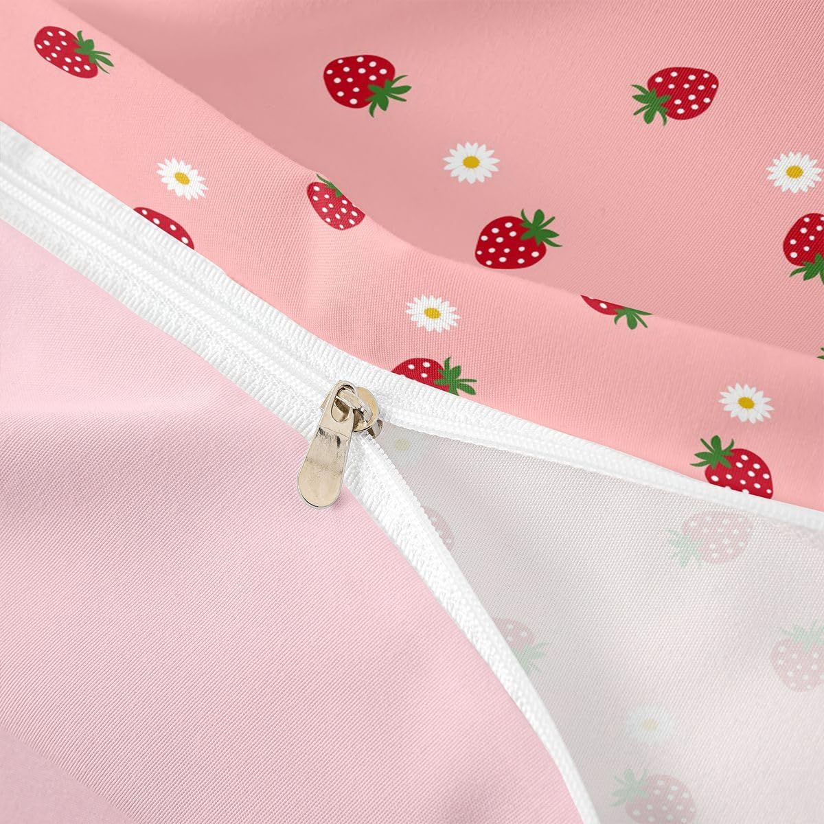 Strawberry Comforter Cover Set Tropical Fruit Bedding Set for Girls Kids Teen Cute Cartoon Fruits Pattern Duvet Cover Soft Microfiber Reversible Bedspread,1 Duvet Cover with 2 Pillowcases, Queen