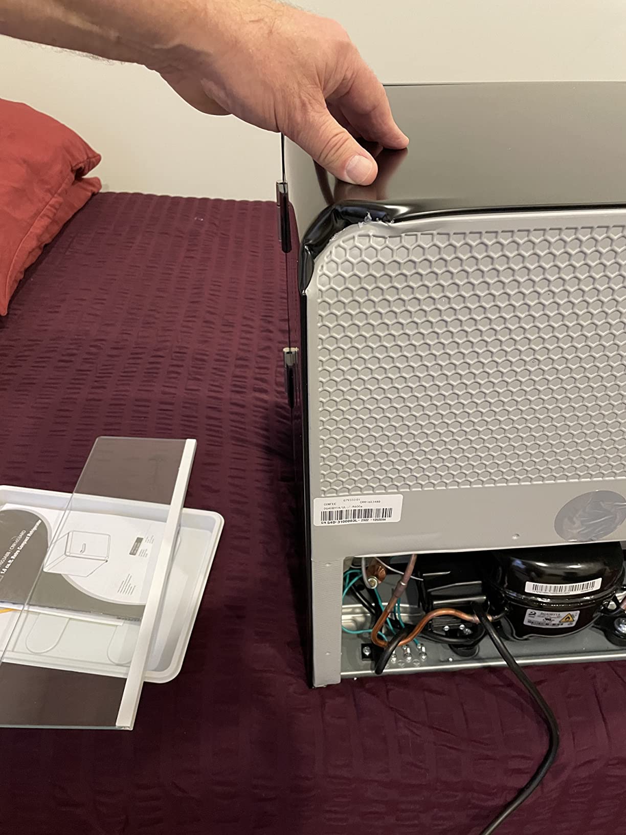 20/mo Finance COMFEE 1.6 Cubic Feet Solo Series Retro Refrigerator