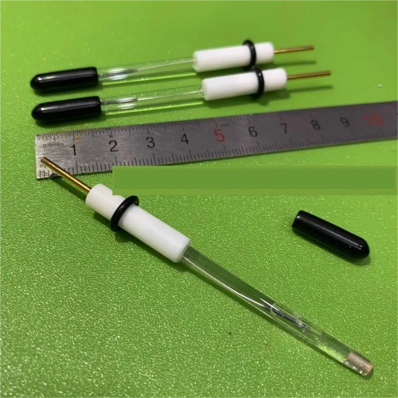 sujeniir Silver Silver Chloride Reference Electrode. R0303 Ag/AgCl Reference Electrode. Removable and Liquid Filled.(1 Pieces)