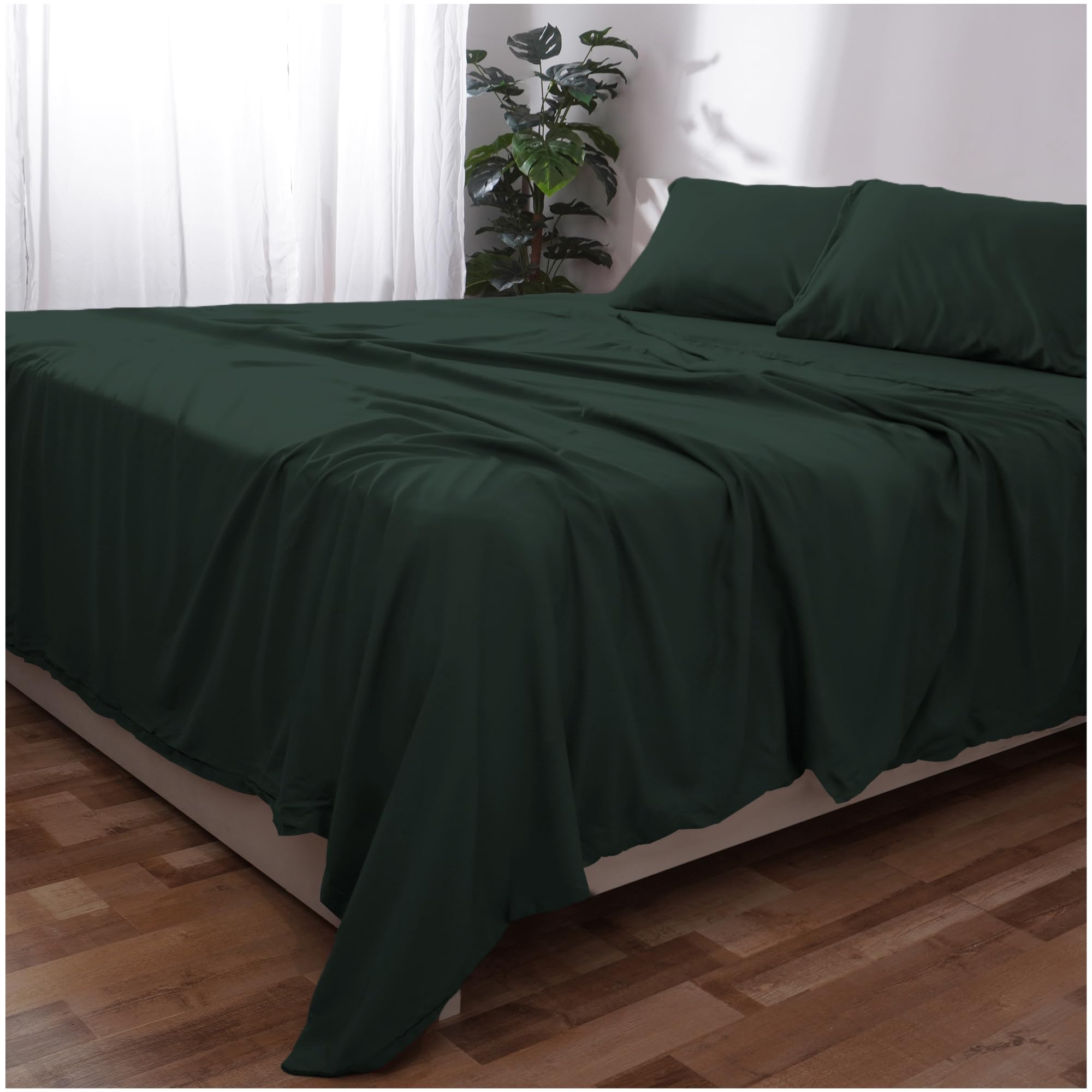 Novo Home Double Bed Sheet Set (Dark Green) – Soft Brushed Microfiber Bedding with Flat Sheet, Fitted Sheet & Pillowcases – Deep Pocket, Fade Resistant, Easy Care — image 1