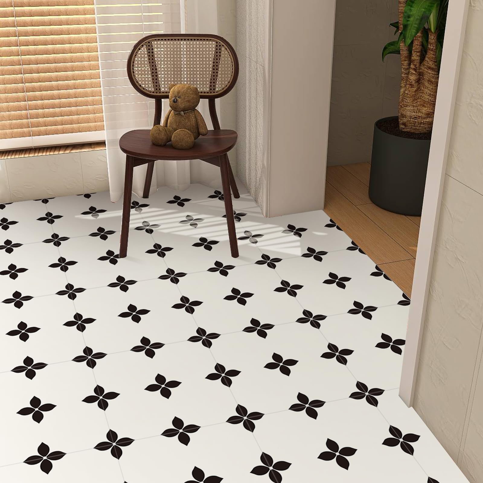 Alwayspon 30x30cmx10 Stück weiß-schwarze Blütenform wasserfeste, rutschfeste Bodenfliesen-Aufkleber für Küche, Bad, Wohnzimmer, selbstklebende Vinylboden-Abziehfolie