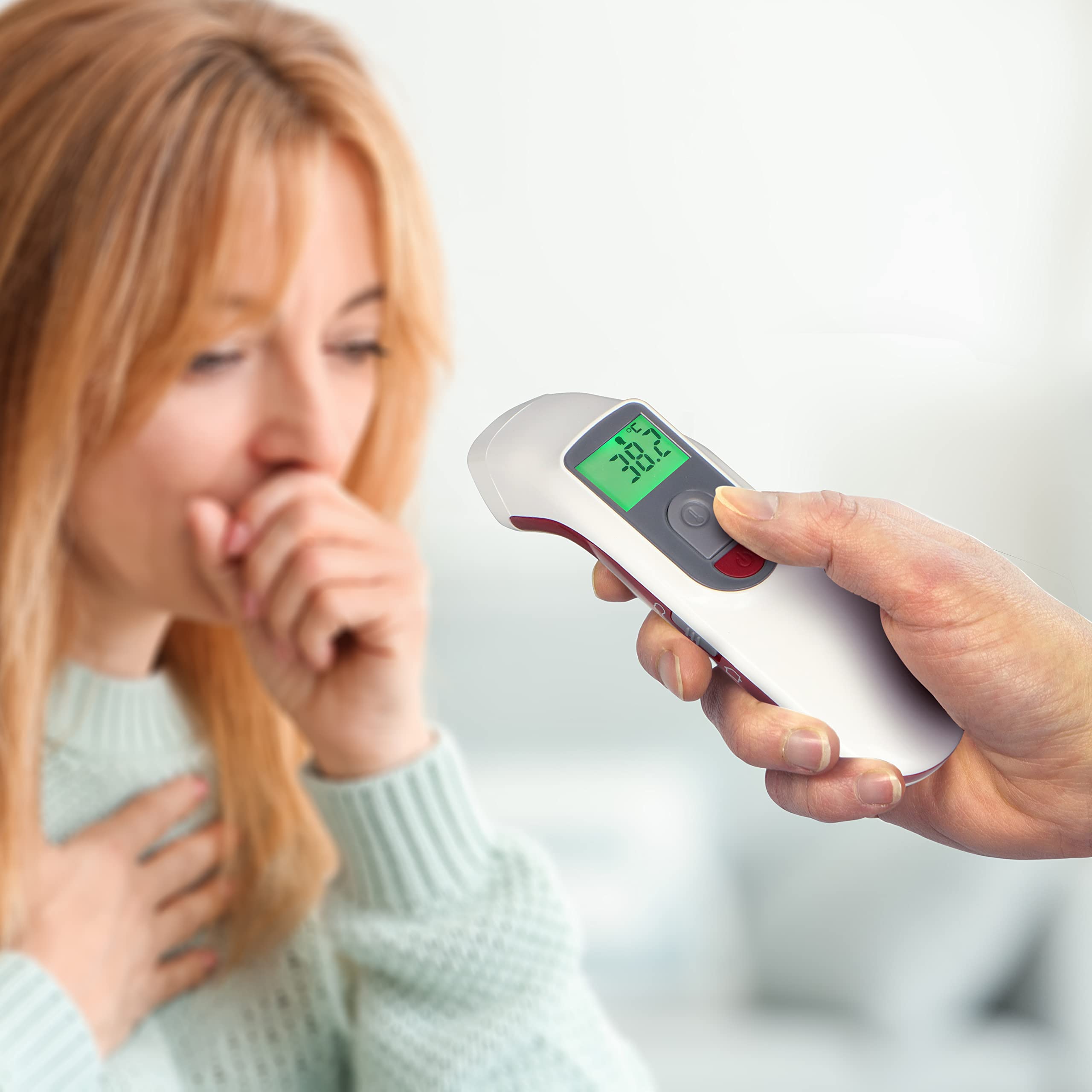 Fysic FT38 – Termómetro antifiebre sin contacto – Termómetro infrarrojo digital – Termómetro frontal para niños y adultos – Alarma de fiebre – Blanco