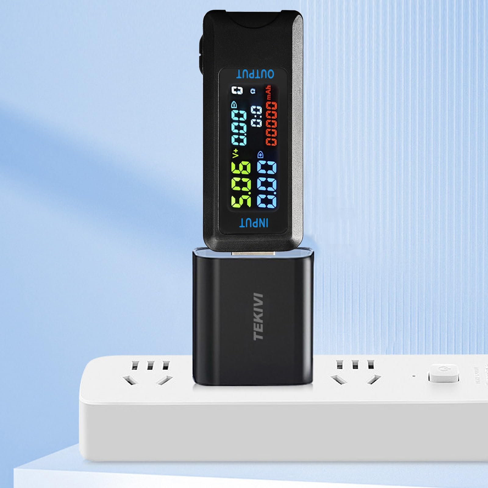 Jadeshay Tester USB,4.5-36V 0-5A Voltmetro Amperometro Tester Misuratore di Potenza Digitale USB Display a Colori LCD Capacità Rilevatore di Caricabatterie